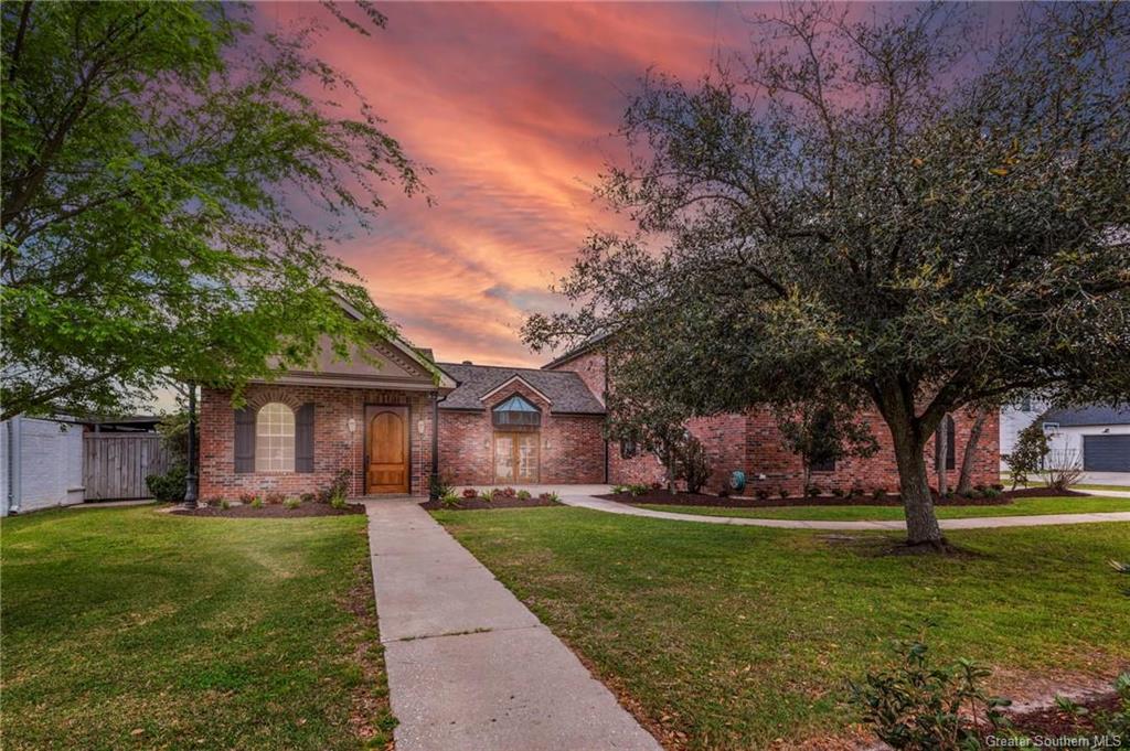 4329 Edgewater Drive — photo 4