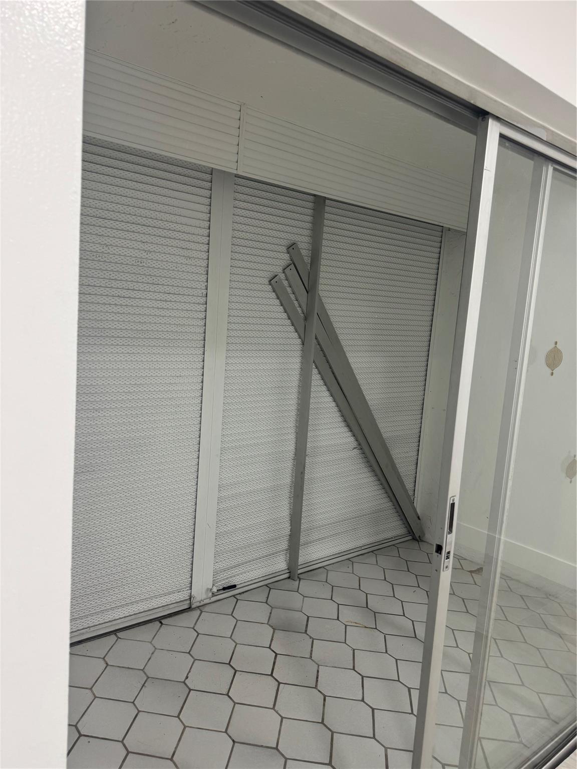 Lakewood On The Green Con