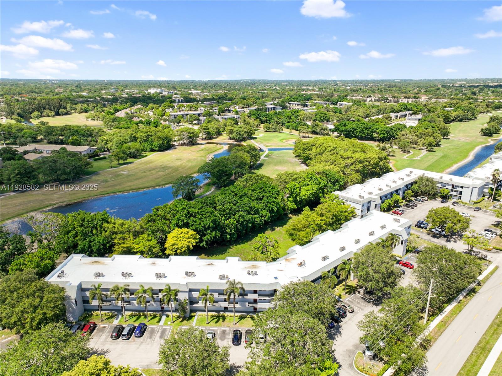 Fairways Of Tamarac Condo