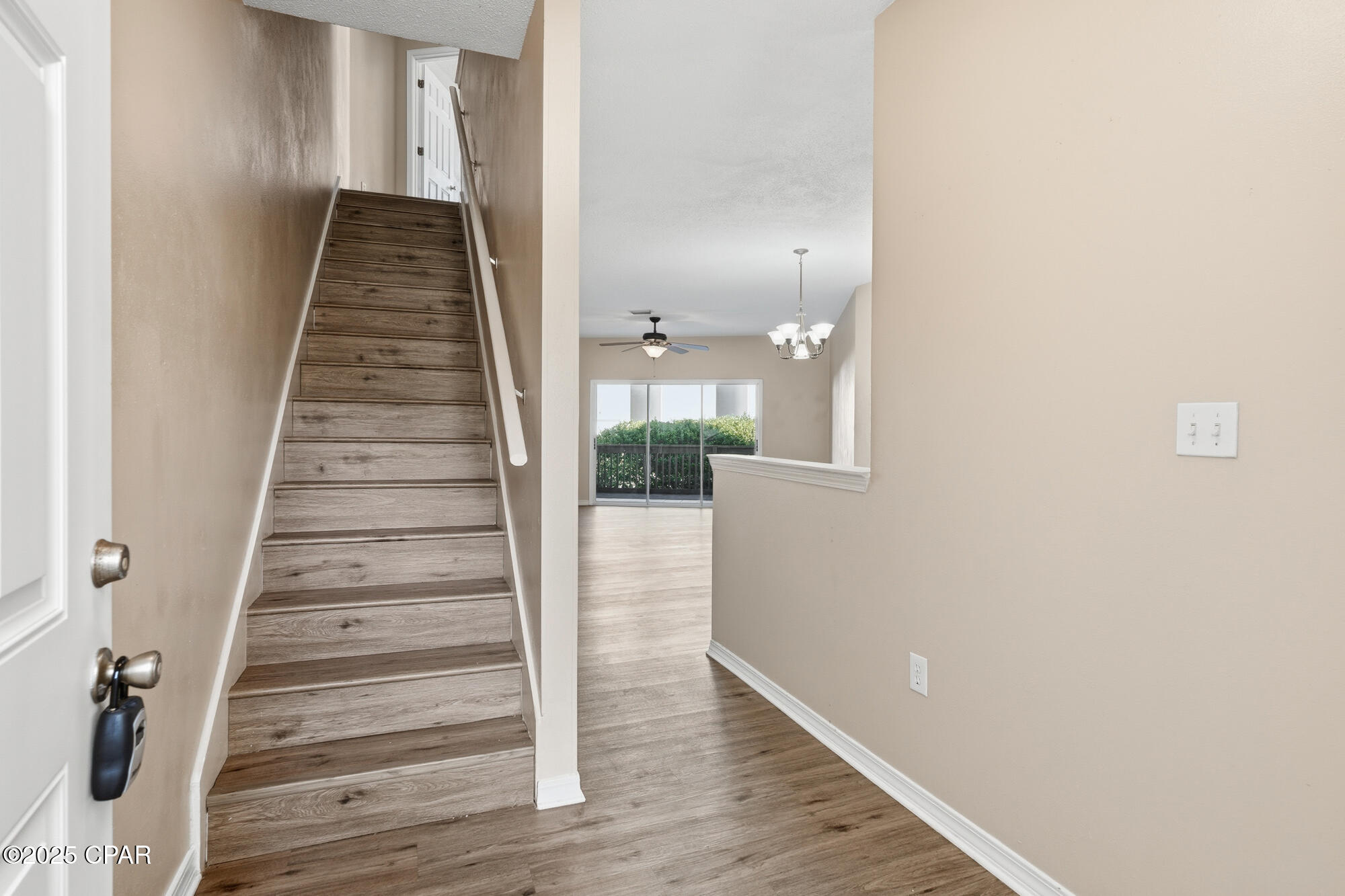 Listing photo id 12 for 7242 Grimms Landing