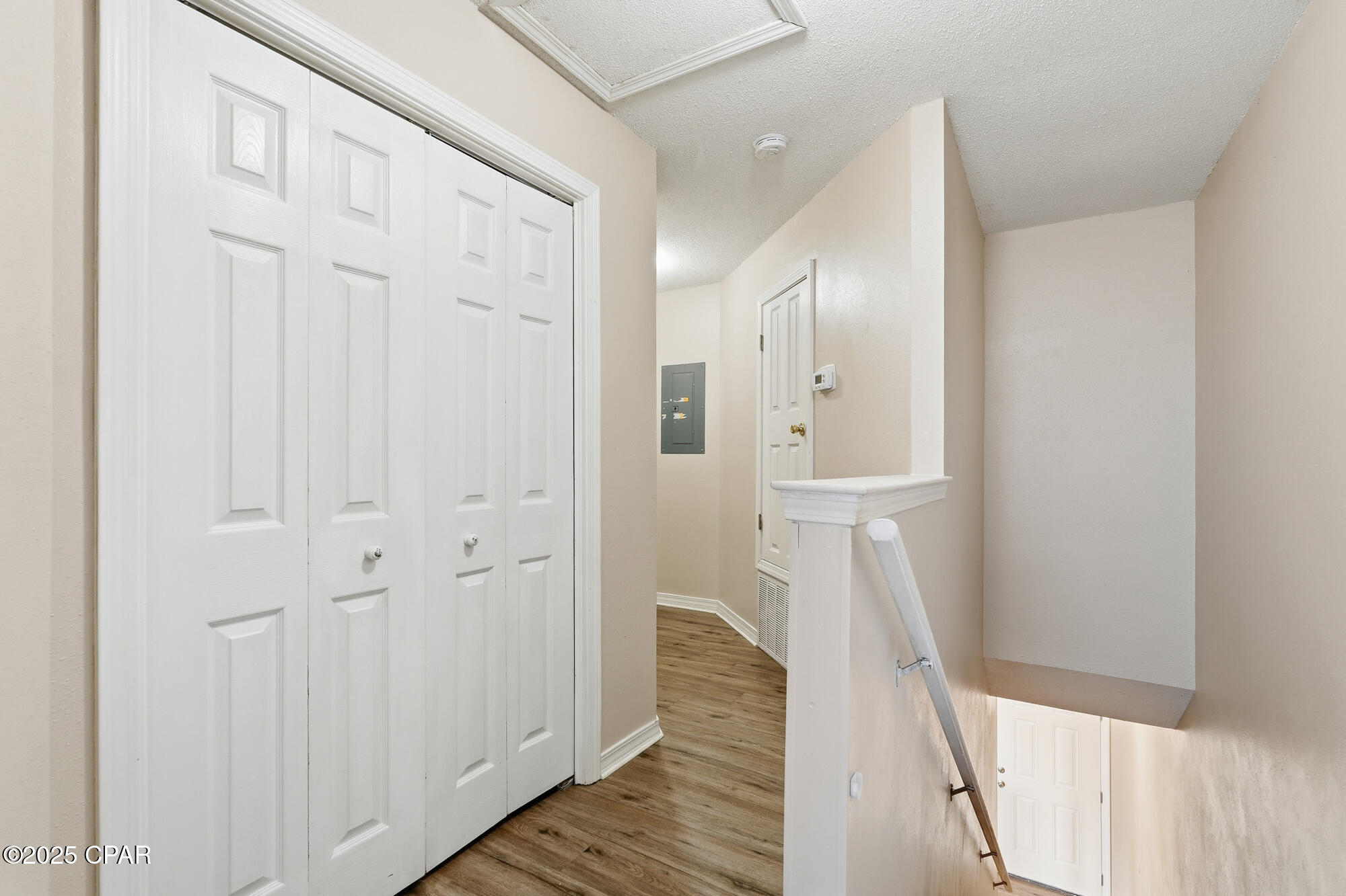 Listing photo id 13 for 7242 Grimms Landing