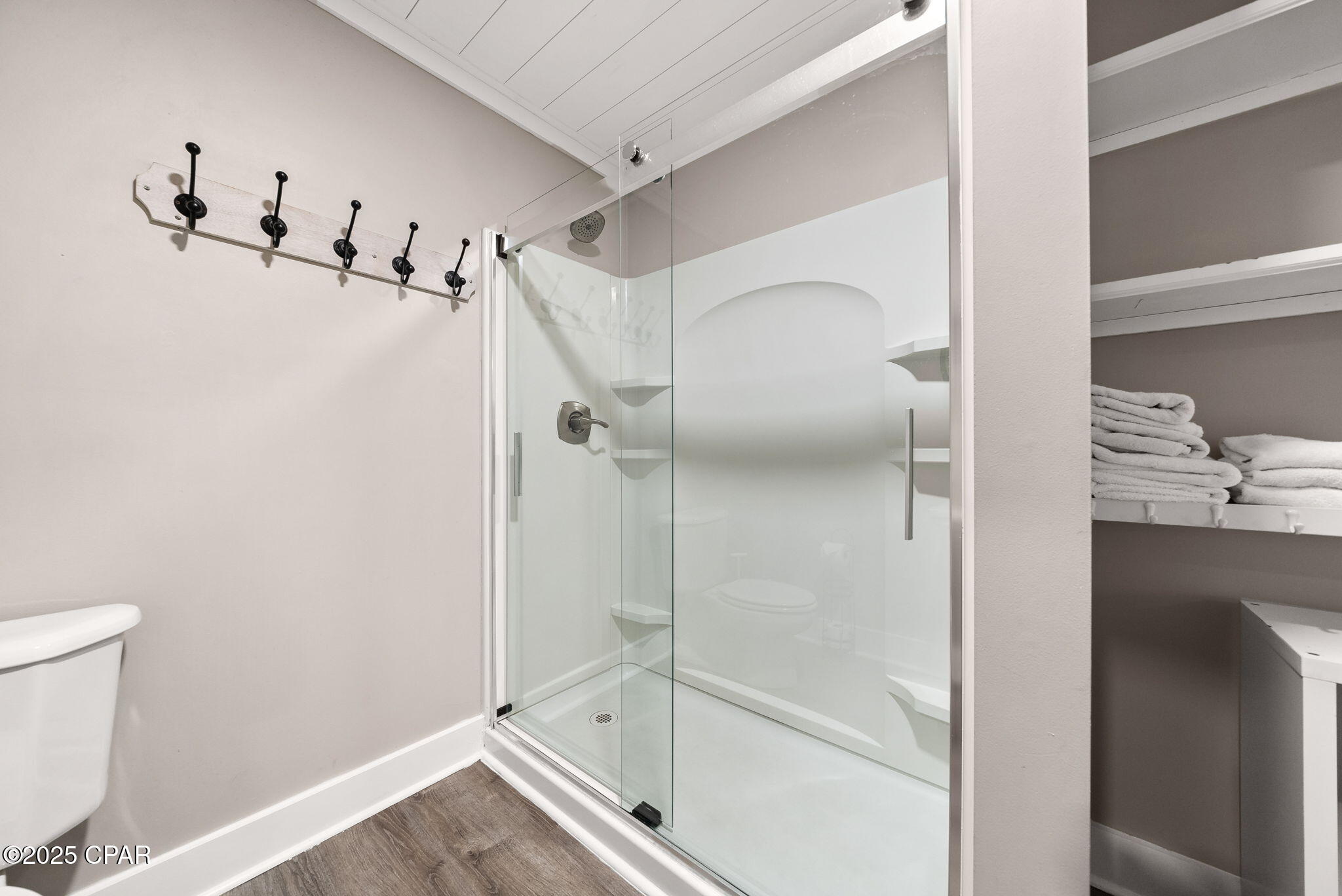 Image 33 For 4116 Ocean Street