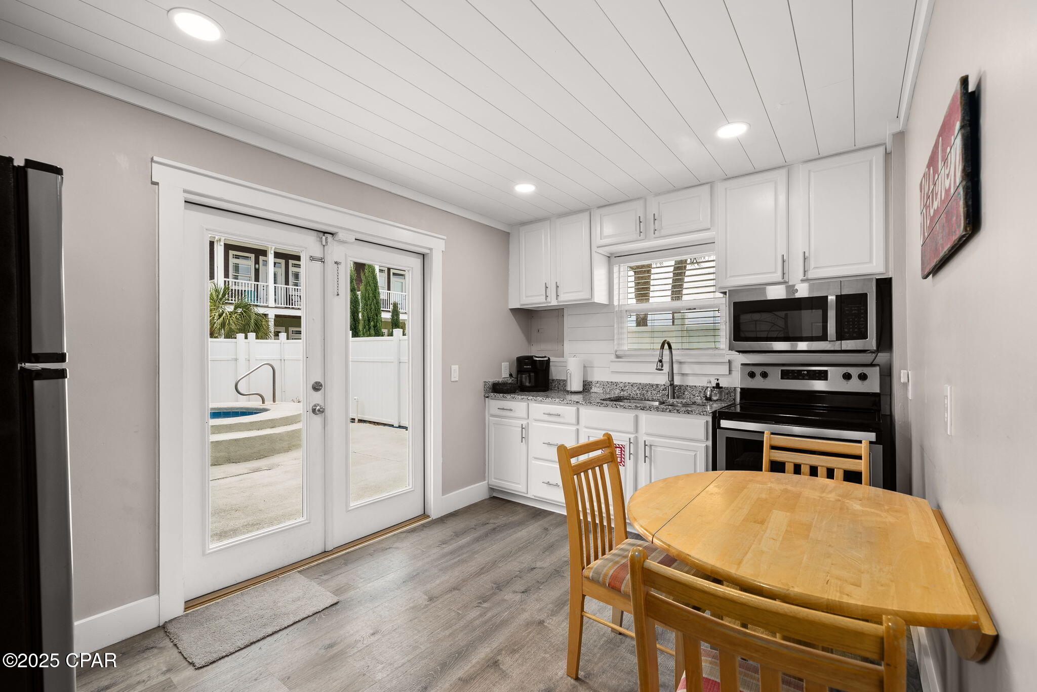 Image 36 For 4116 Ocean Street