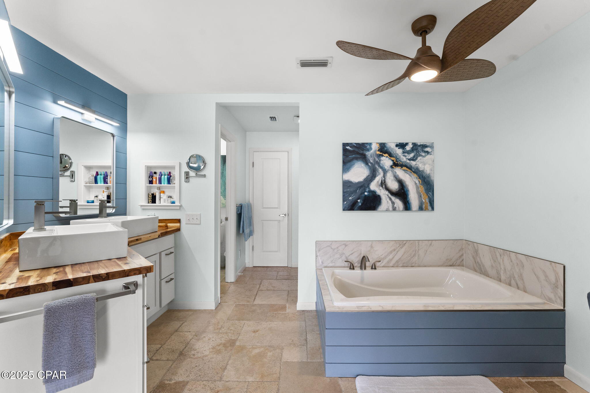 Image 33 For 425 Bayshore Drive 15