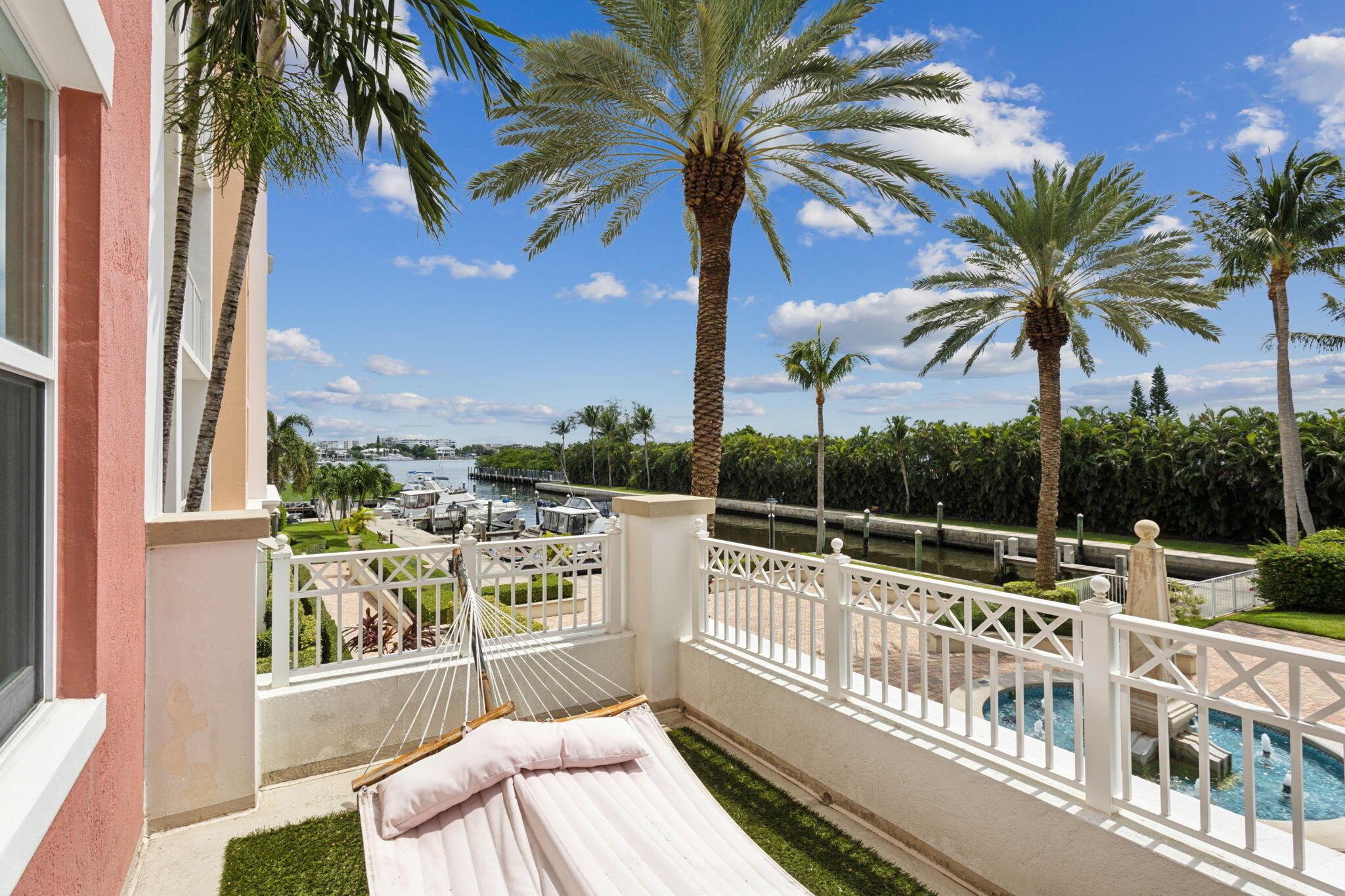 Moorings At Lantana Condo