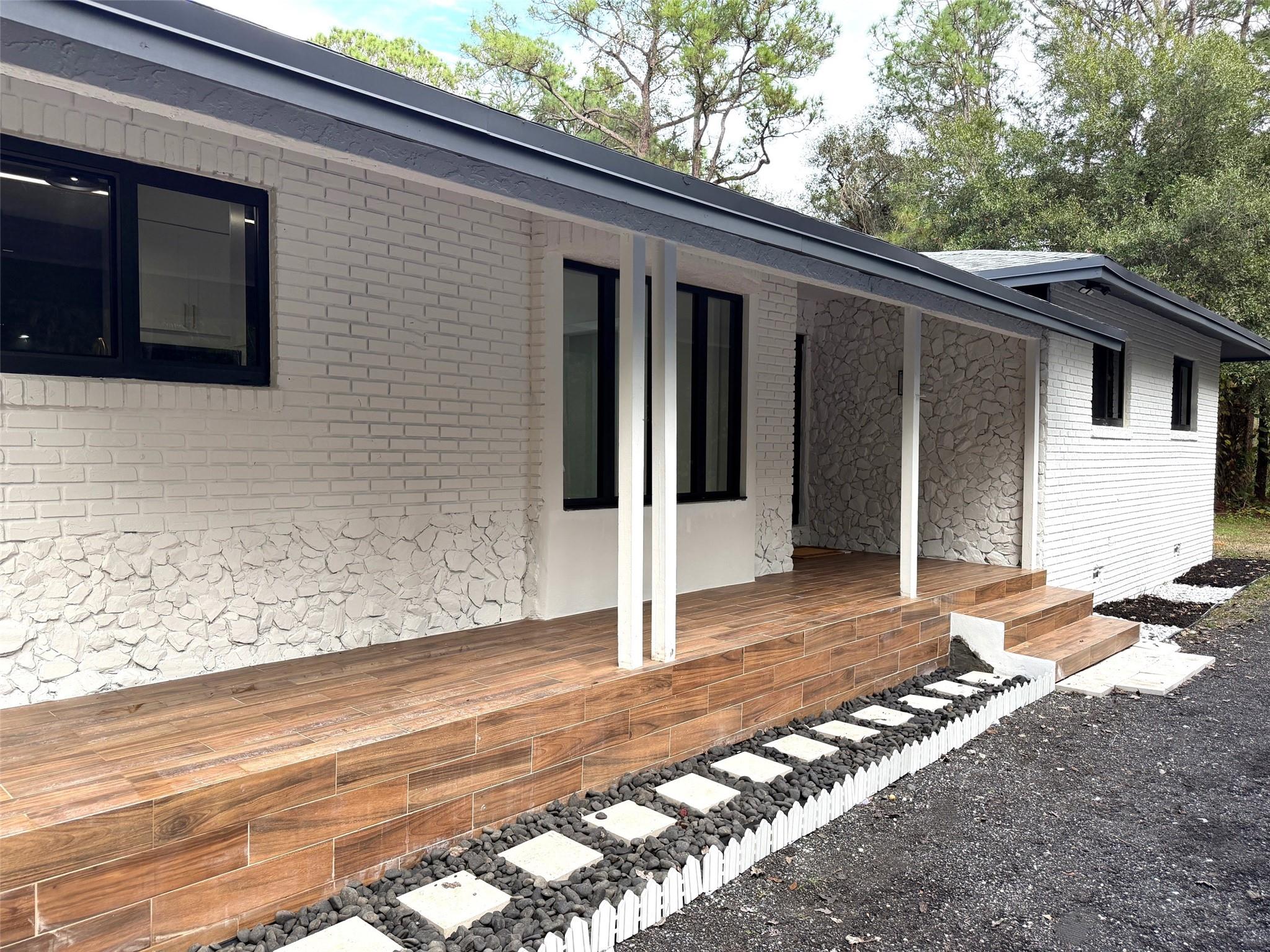 Homes for sale in Palm City, FL | 5225 Sw Ludlum Street, Palm City, FL 34990 | MLS# F10539919