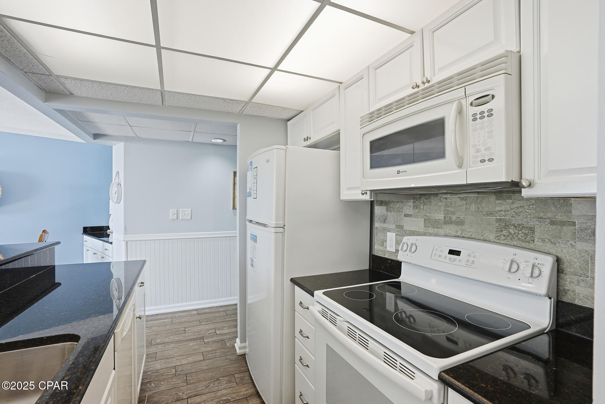 Image 8 For 11483 Front Beach Road 105