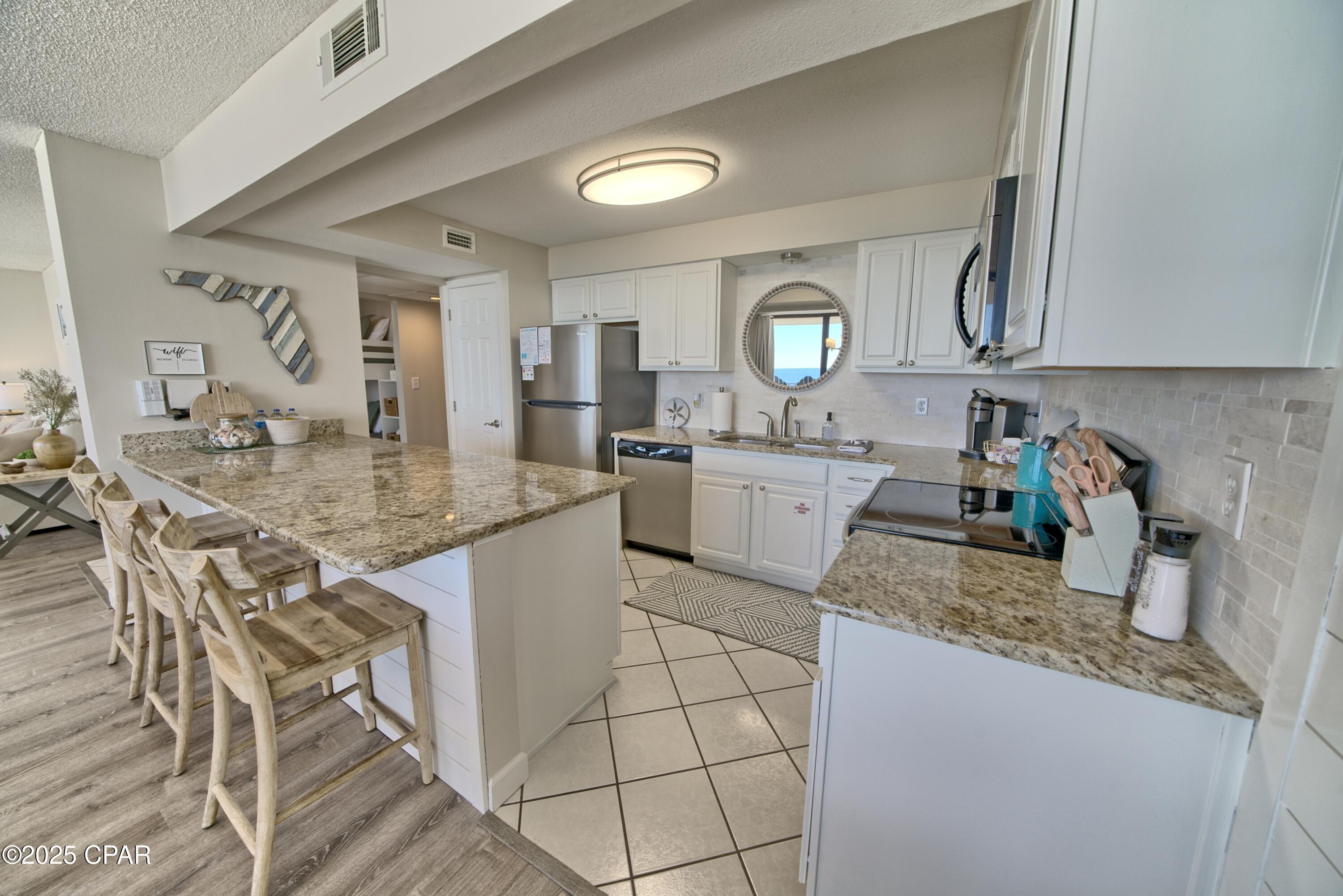 Image 11 For 11619 Front Beach Road 906