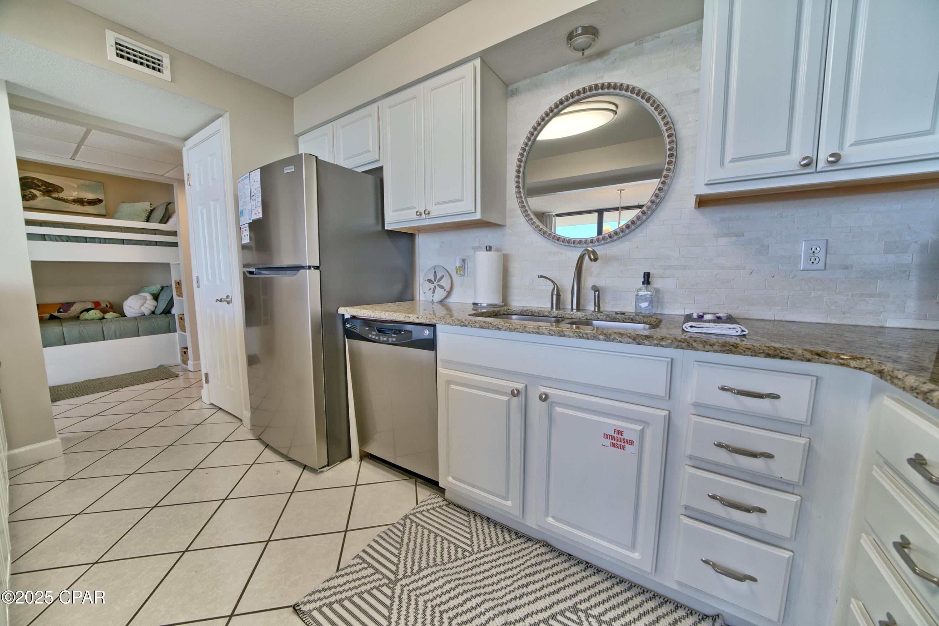 Image 8 For 11619 Front Beach Road 906