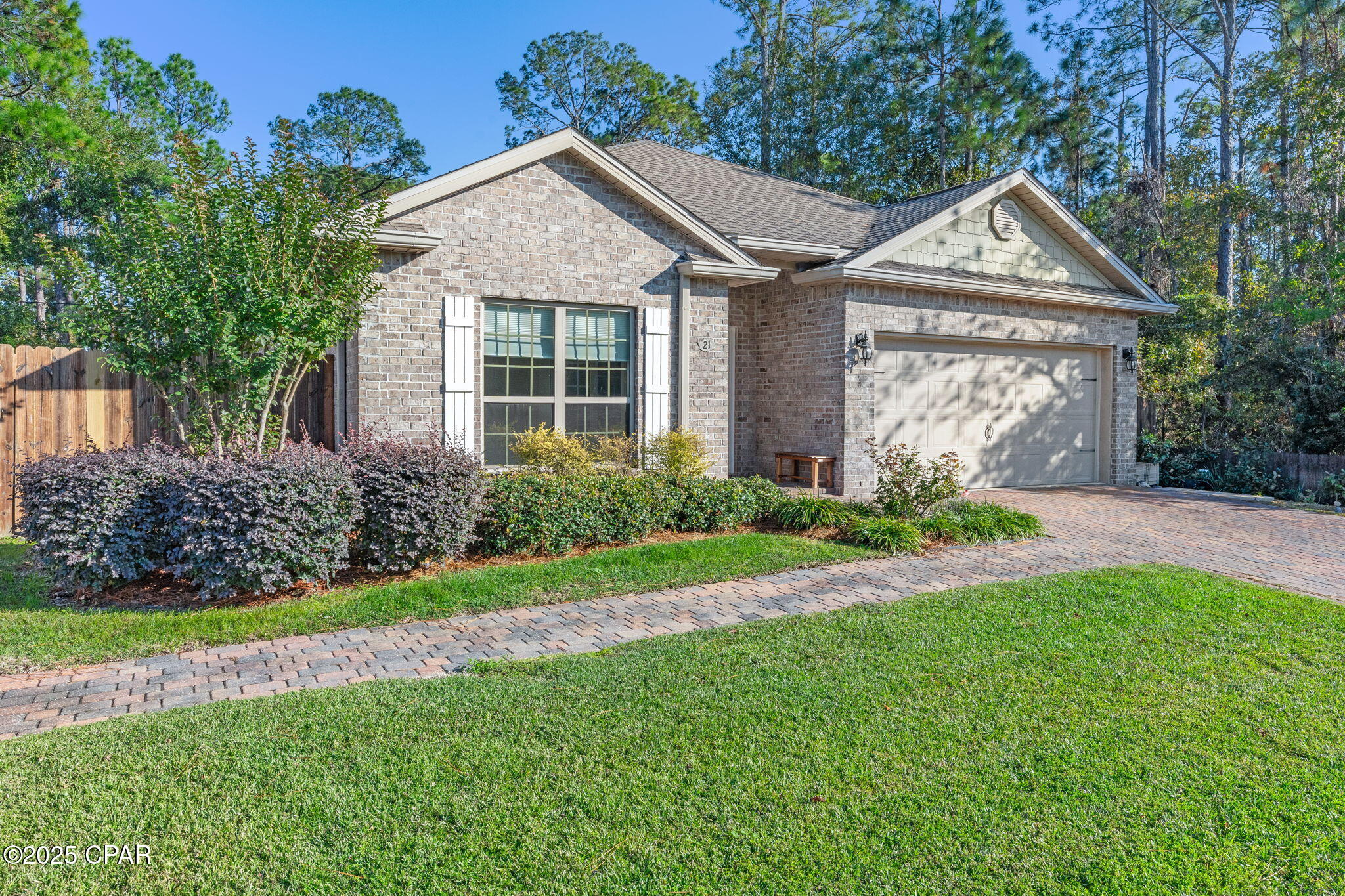 Image 2 For 21 Gustaf Drive