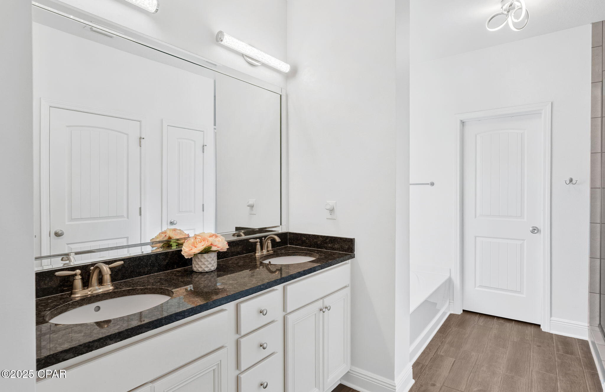 Image 23 For 21 Gustaf Drive