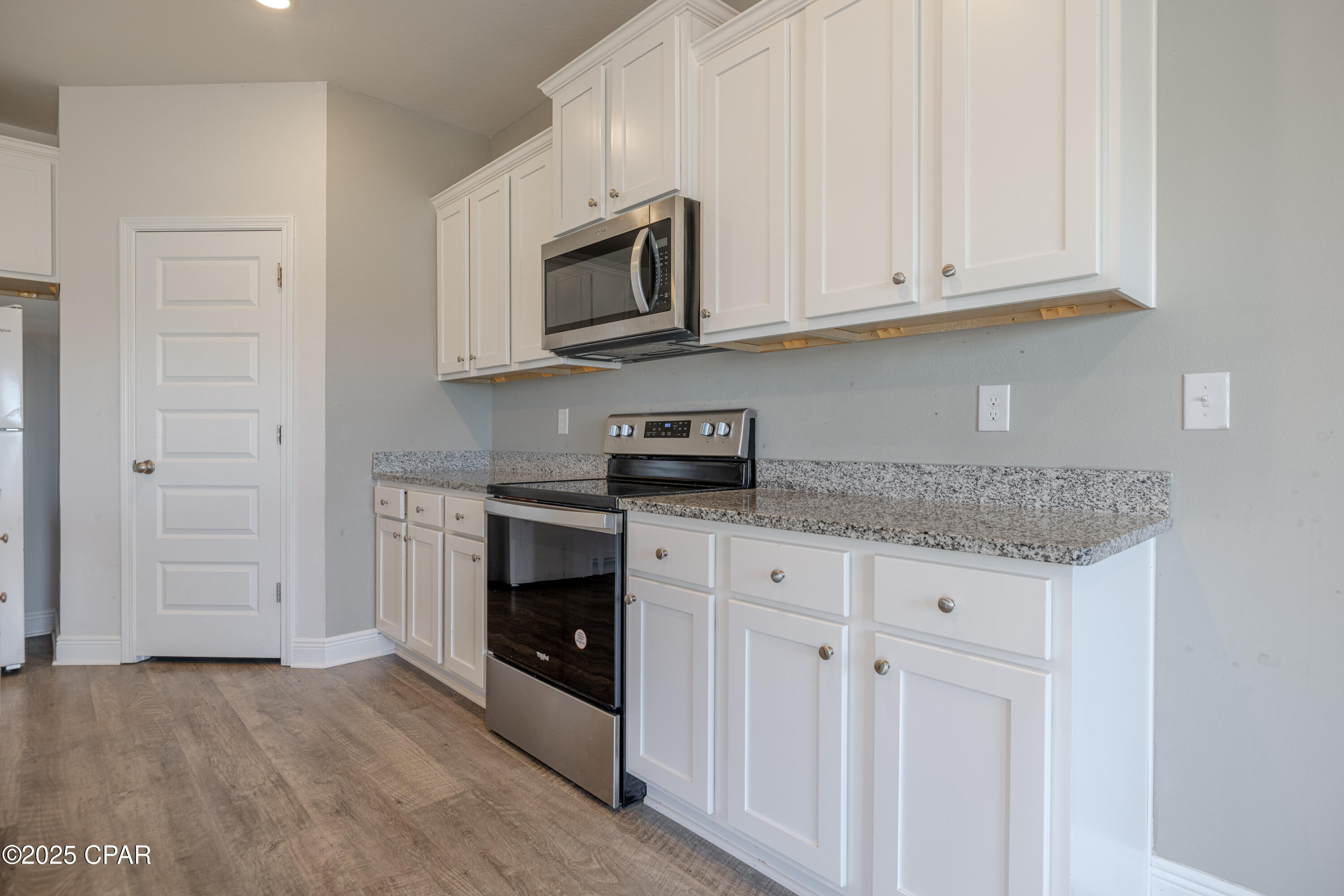 Image 16 For 468 Eagle Lake Way