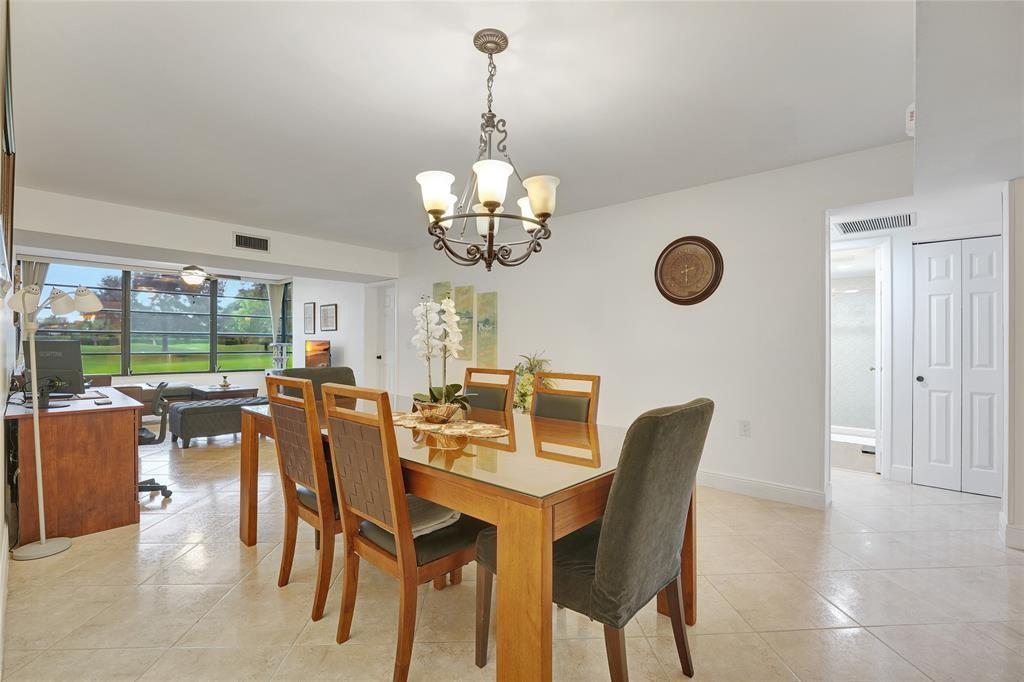 Homes for sale in Davie, FL | 1502 Whitehall Dr #106, Davie, FL 33324 | MLS# F10540549