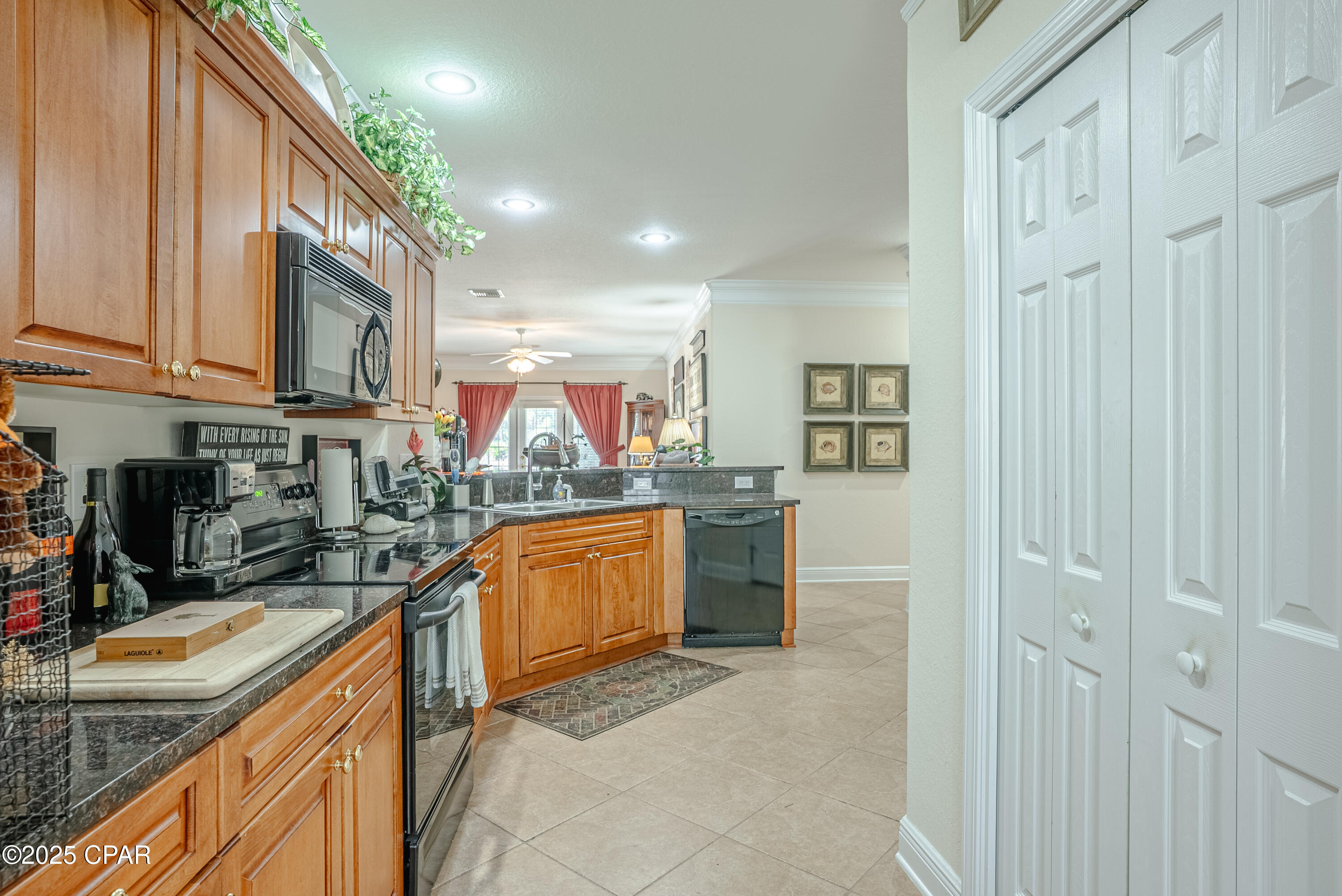 Image 33 For 231 Middleburg Drive