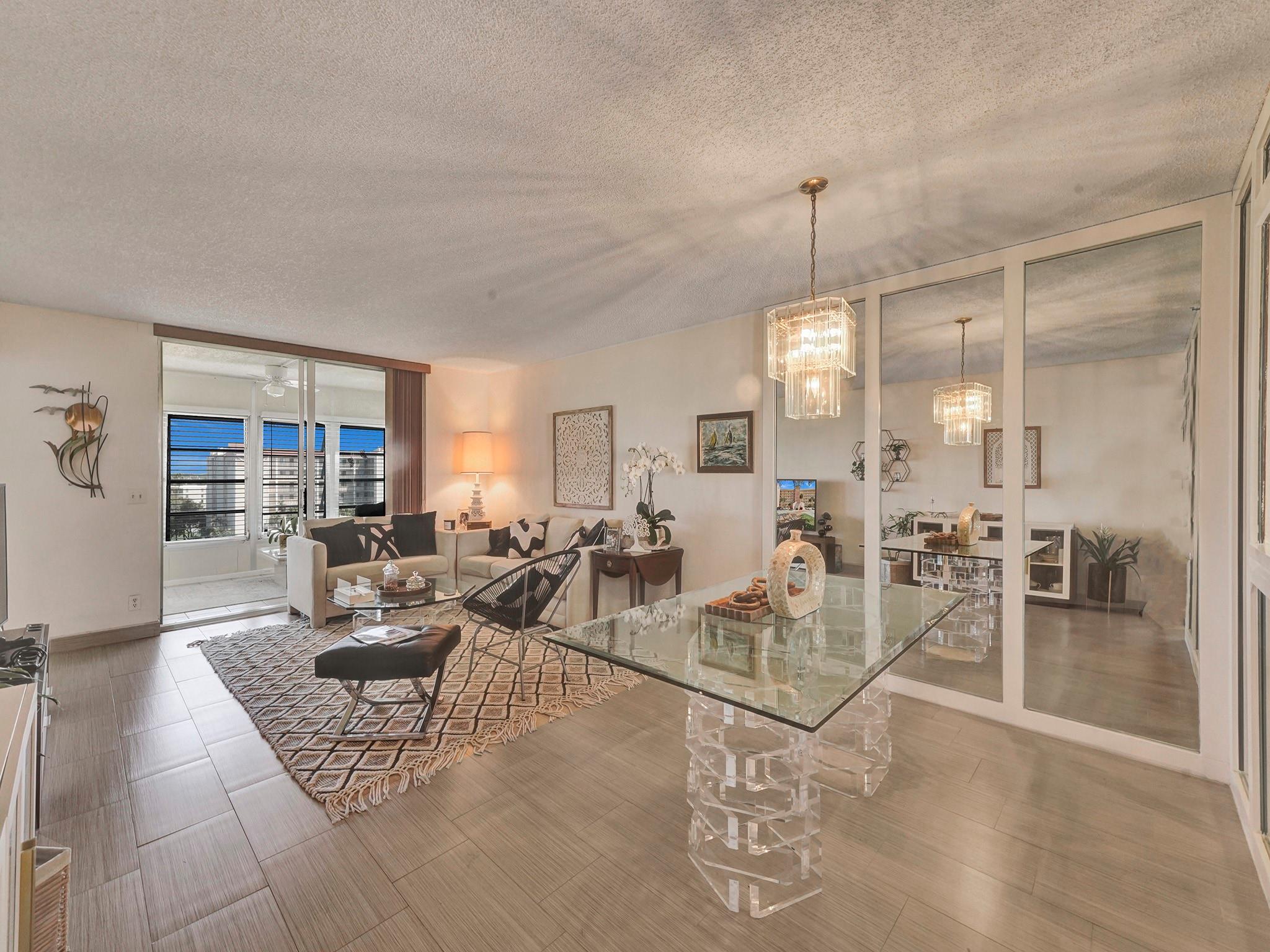 Villages Of Oriole Bonair