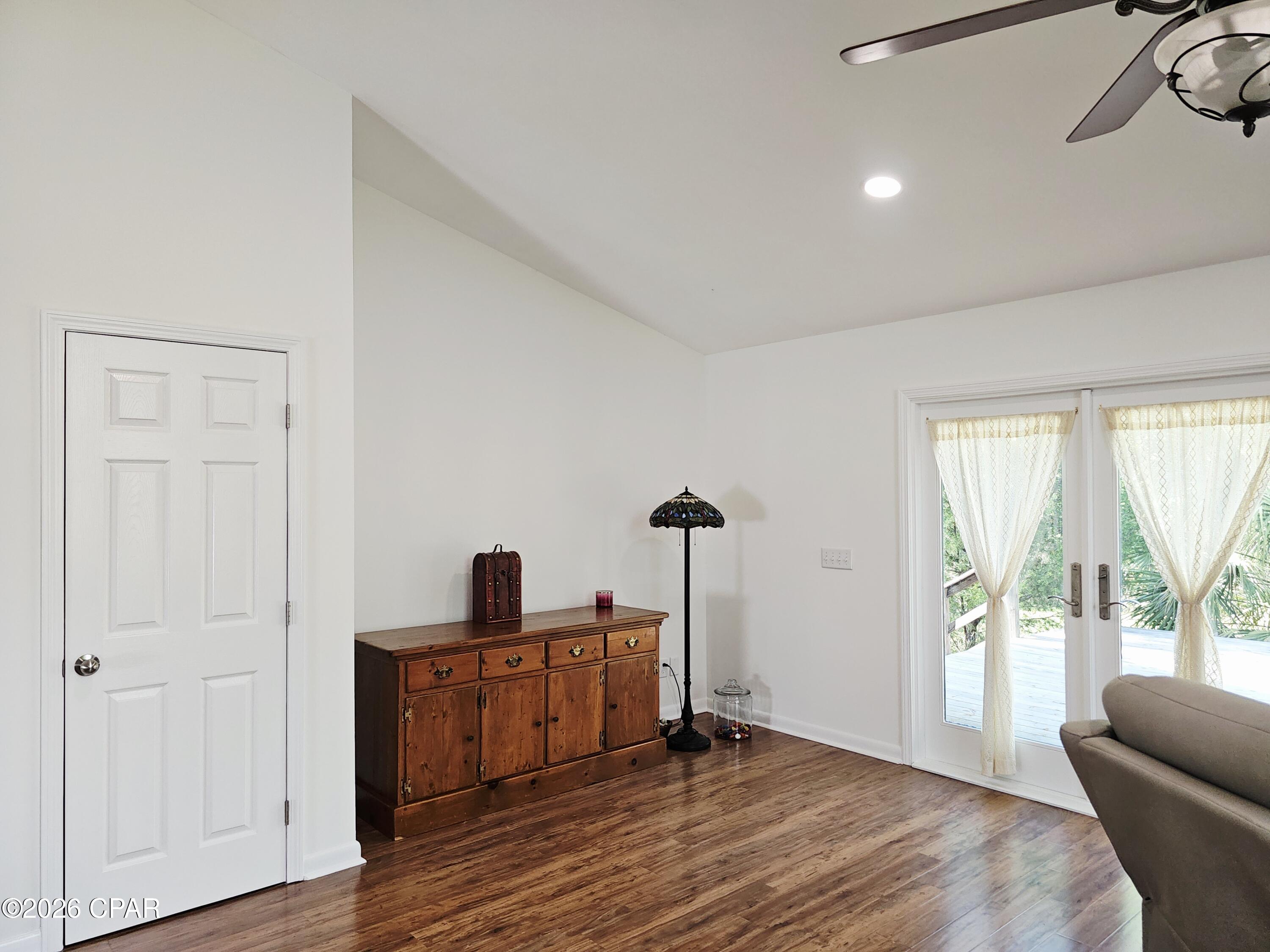 Image 11 For 2511 Commander Road