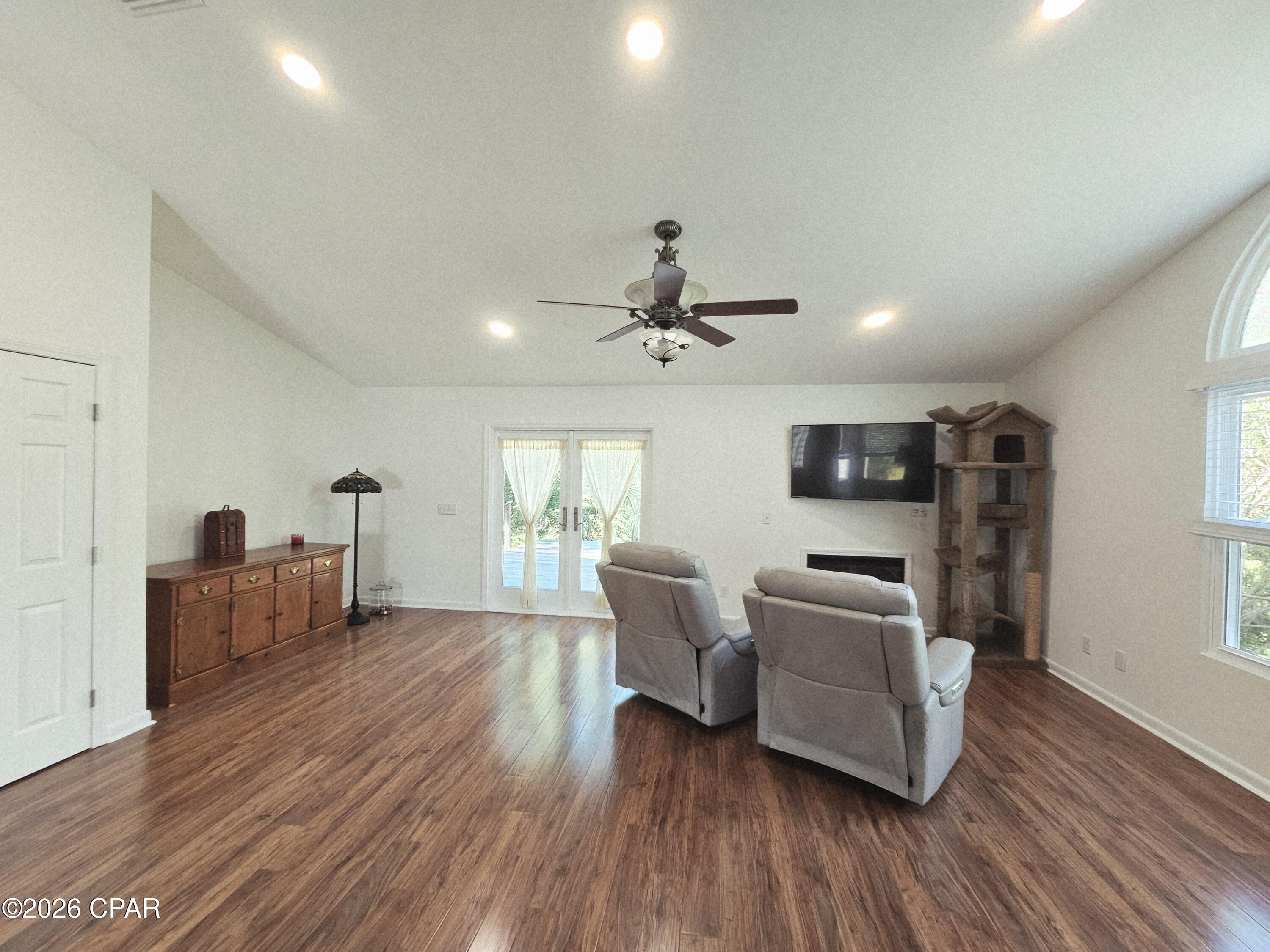 Image 14 For 2511 Commander Road