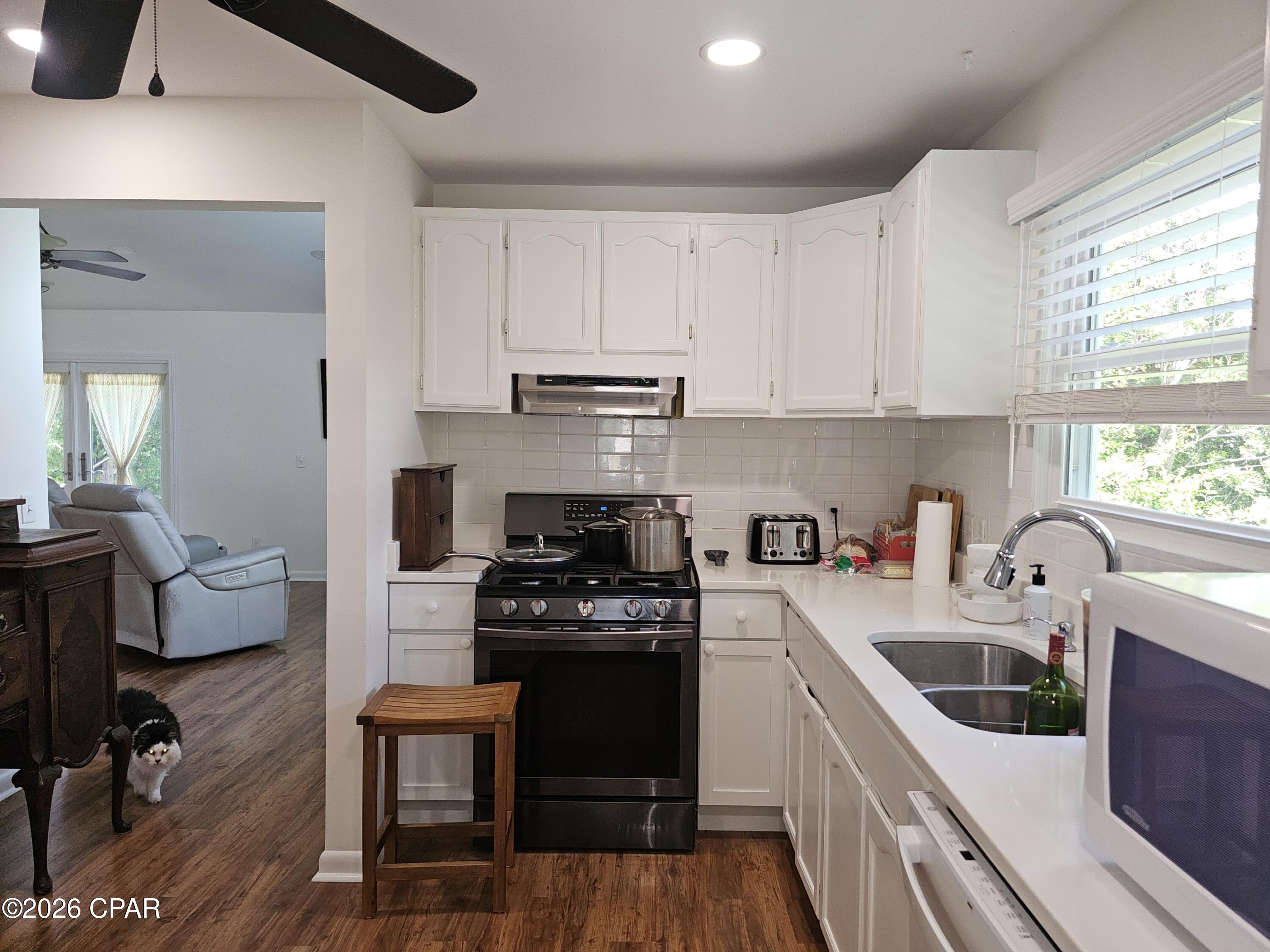 Image 18 For 2511 Commander Road