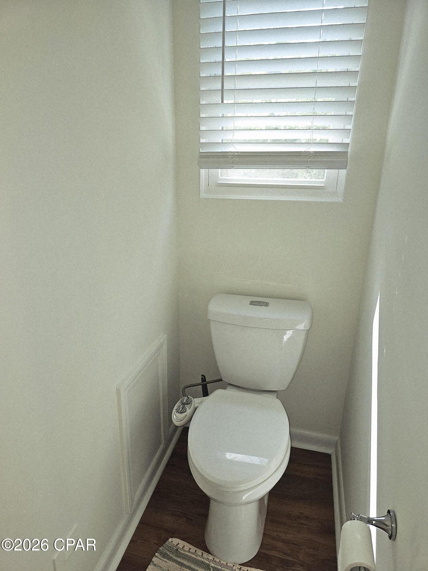 Image 28 For 2511 Commander Road