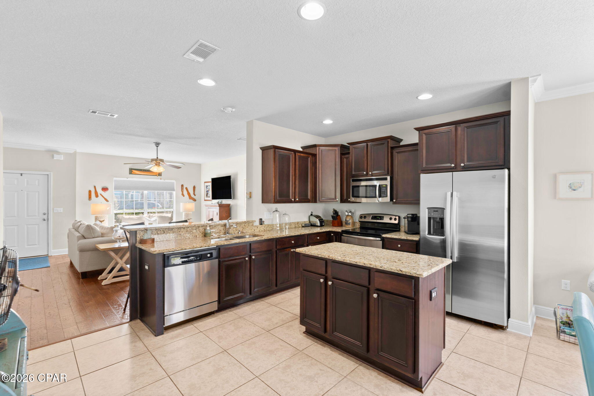 Image 13 For 330 Madison Circle