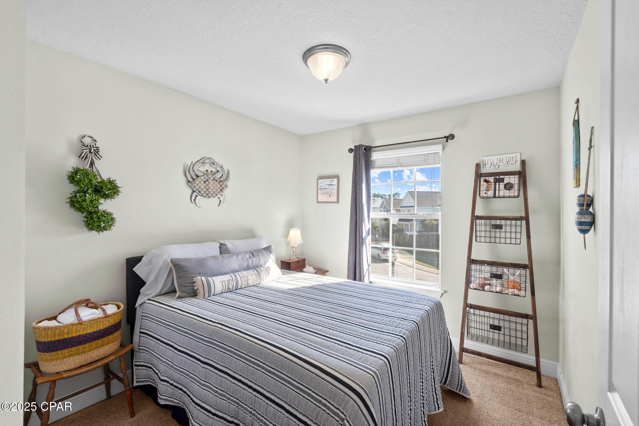 Image 25 For 330 Madison Circle