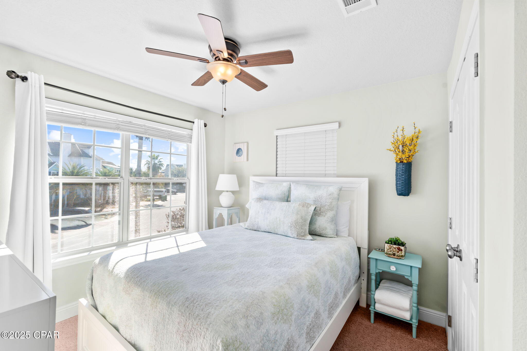 Image 27 For 330 Madison Circle