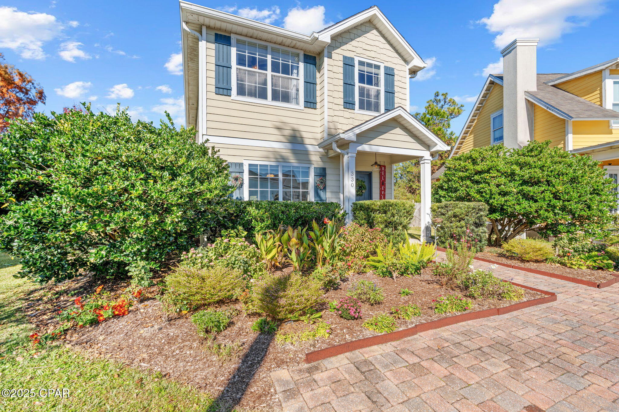 Image 3 For 330 Madison Circle