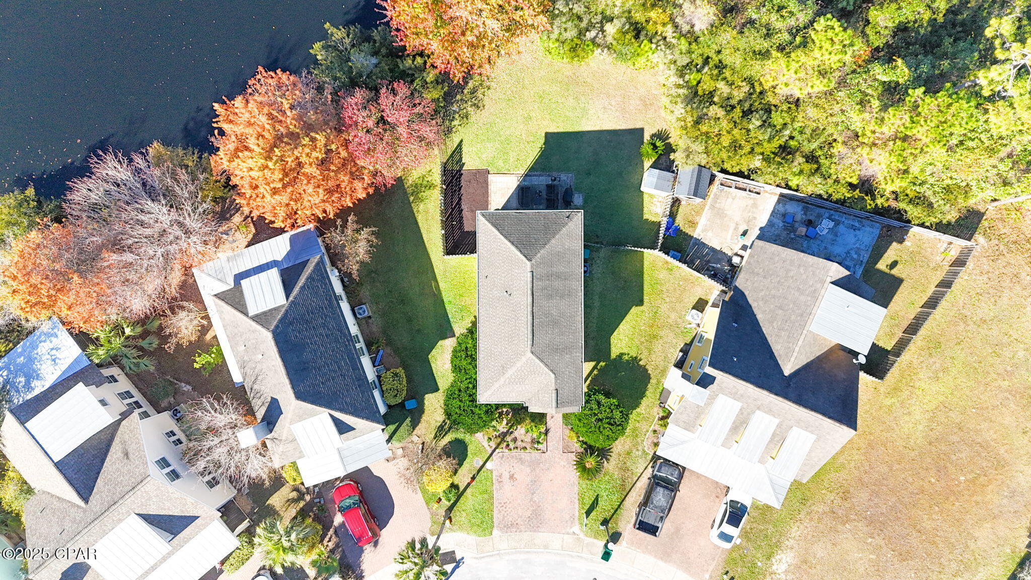 Image 41 For 330 Madison Circle