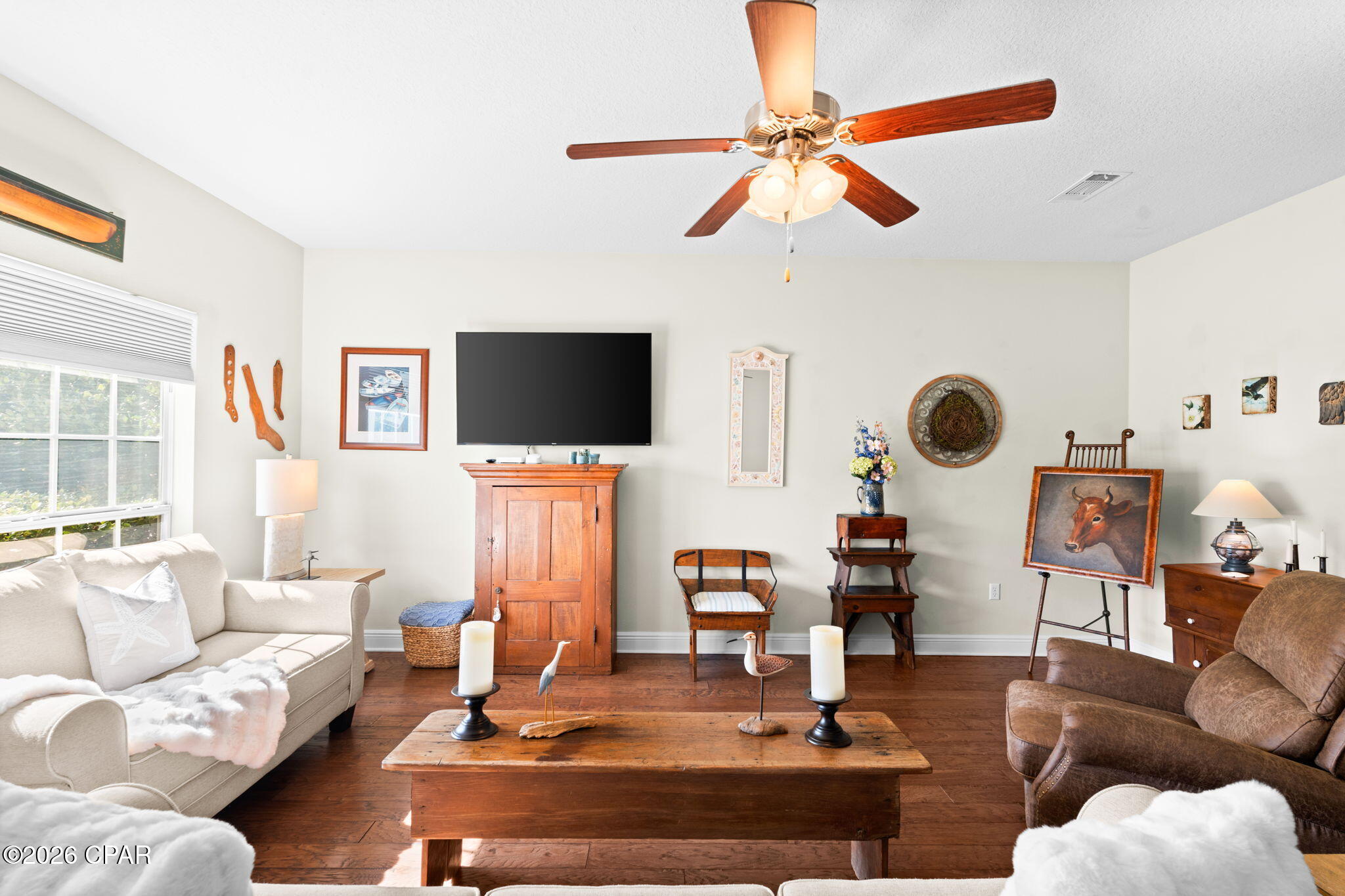 Image 8 For 330 Madison Circle