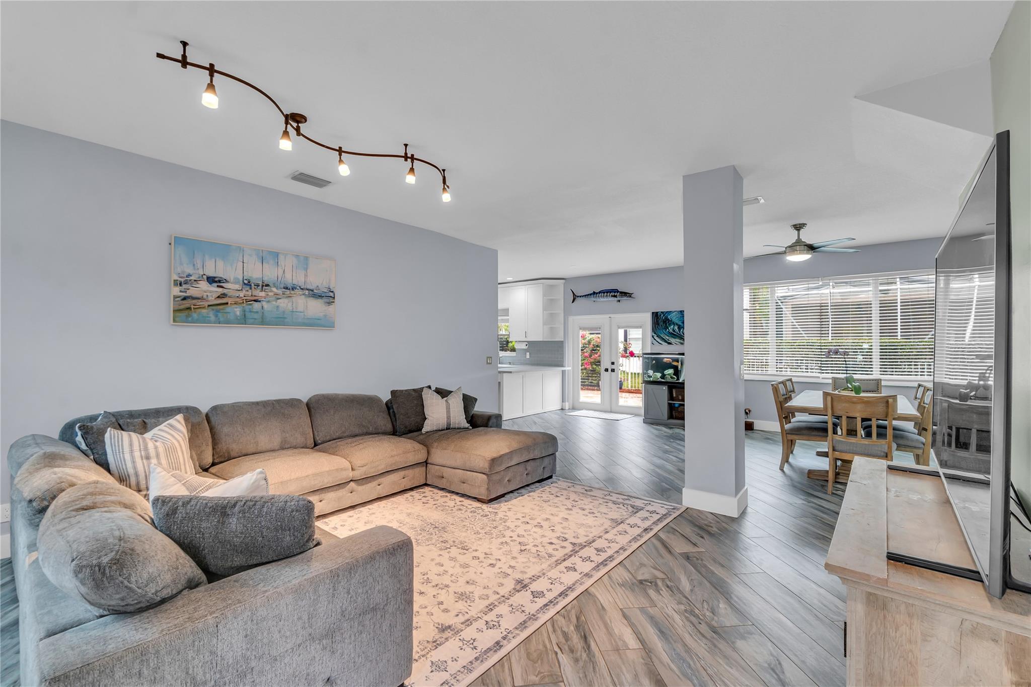 Lakeview West 158-44 B