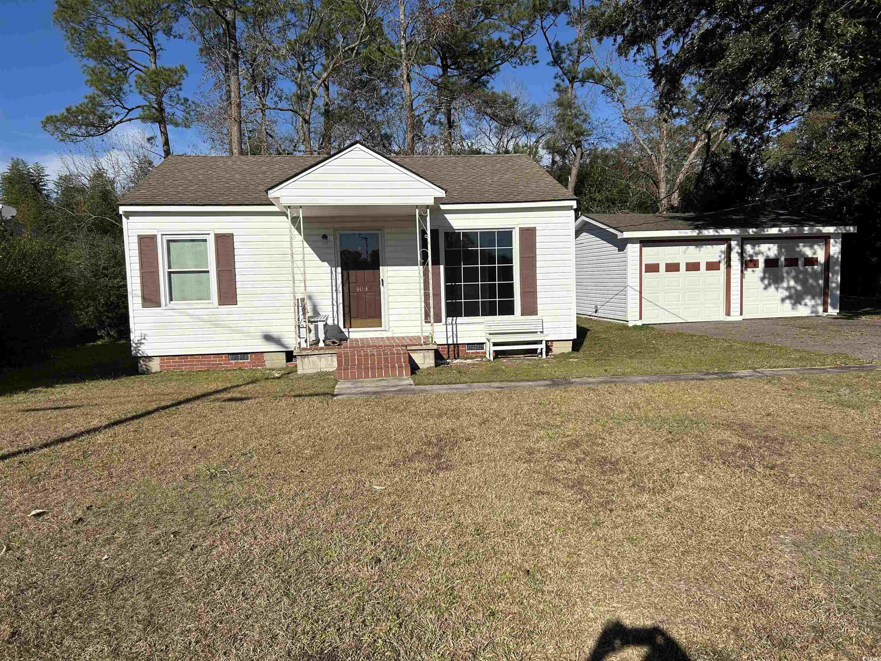 404 E Andrews St. Hemingway, SC 29554