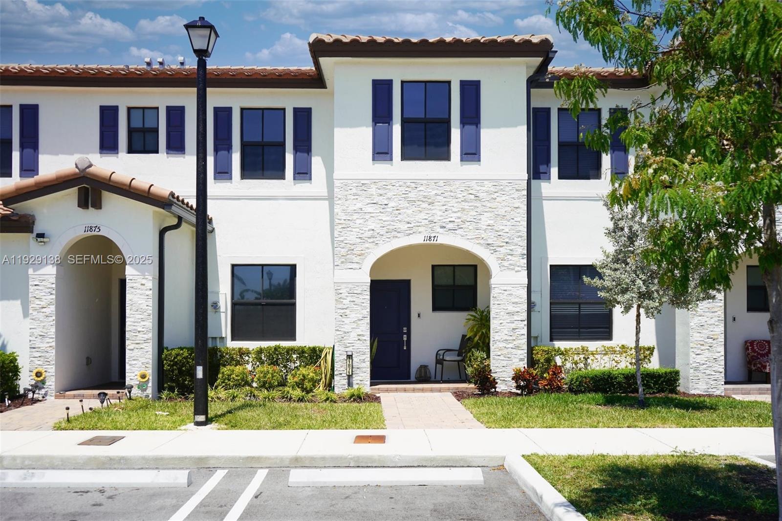 Silver Palm Residential H