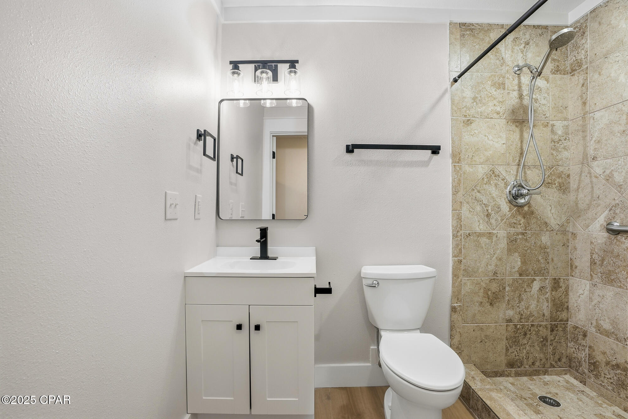 Image 20 For 18 Initial Lane