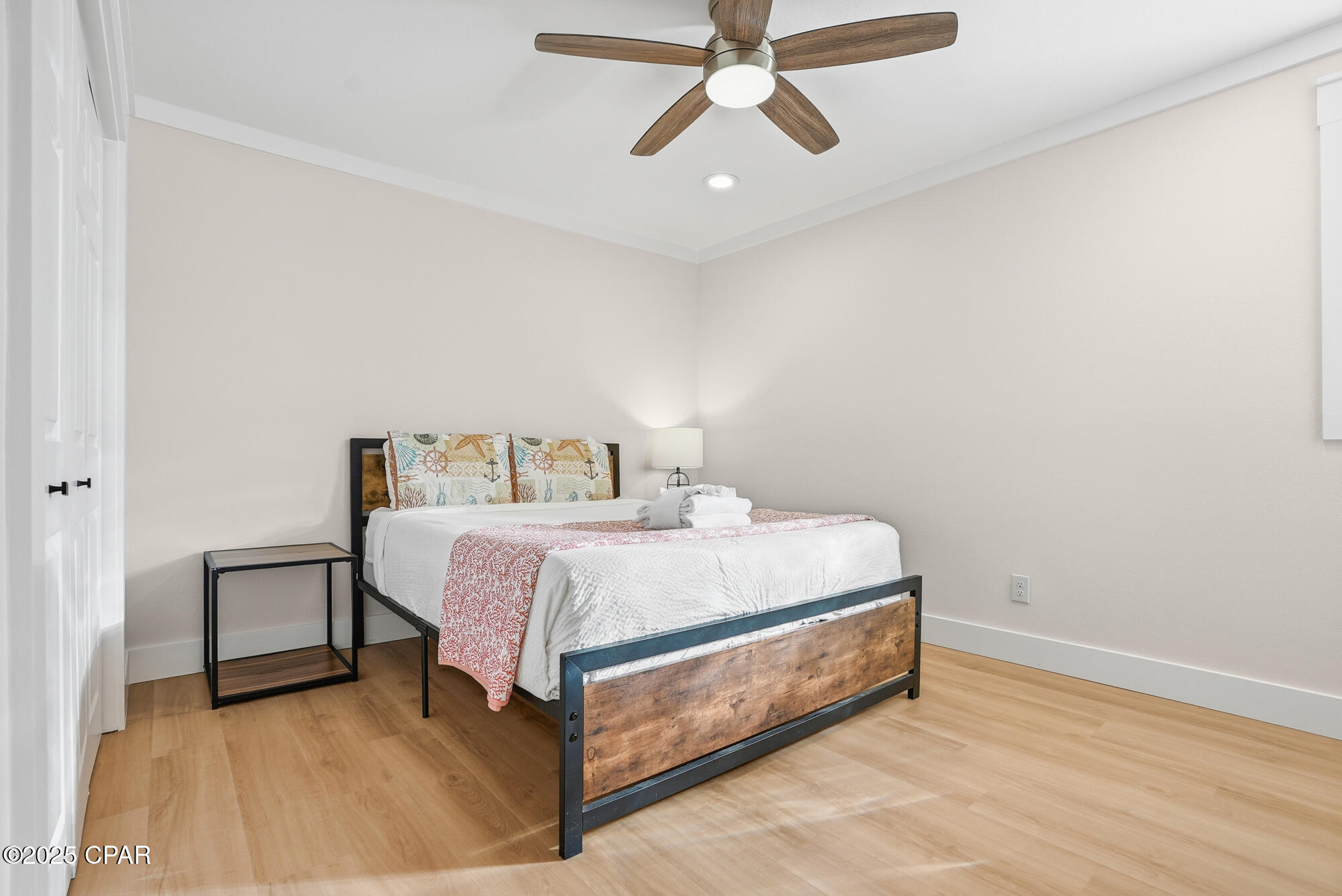 Image 21 For 18 Initial Lane