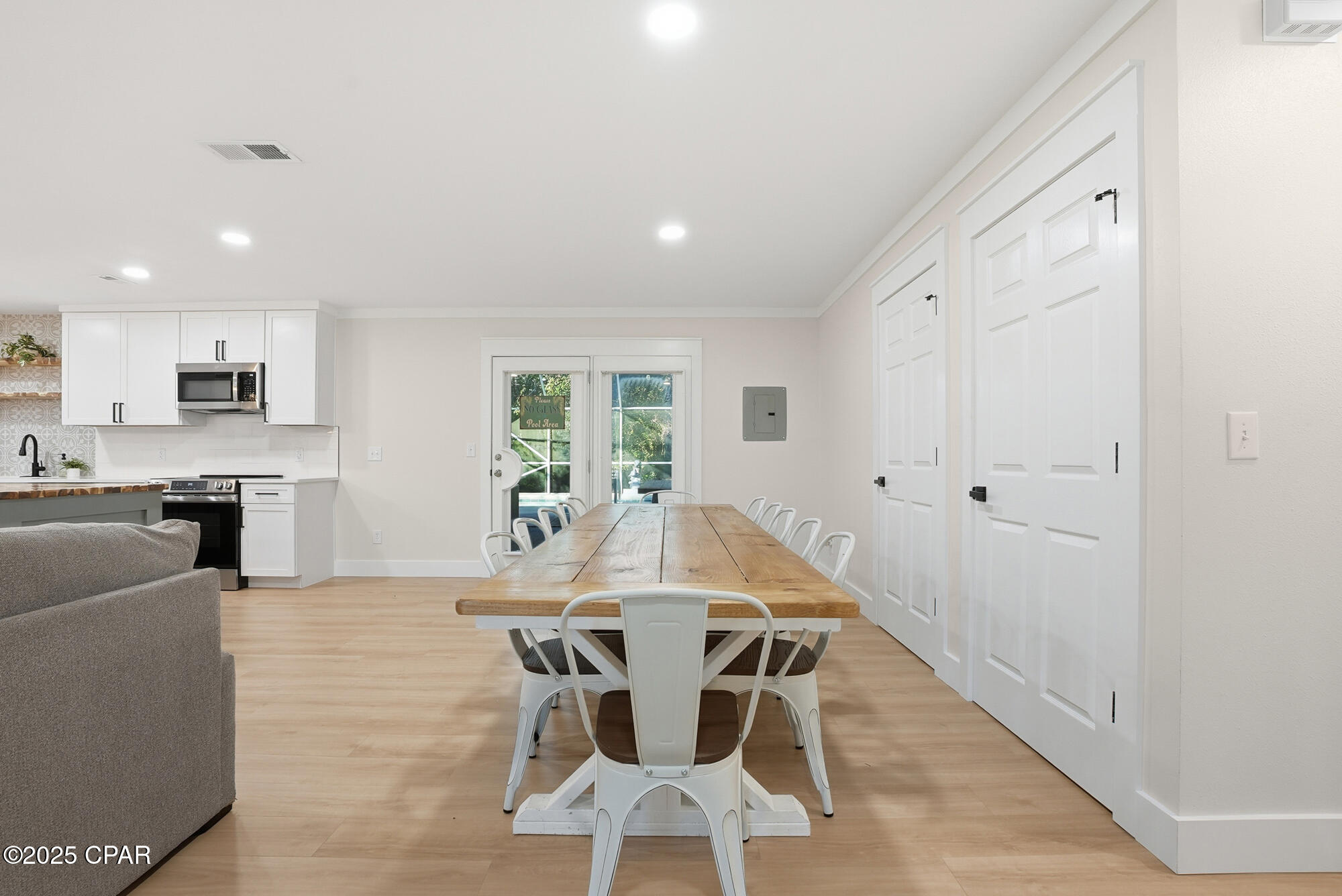 Image 24 For 18 Initial Lane