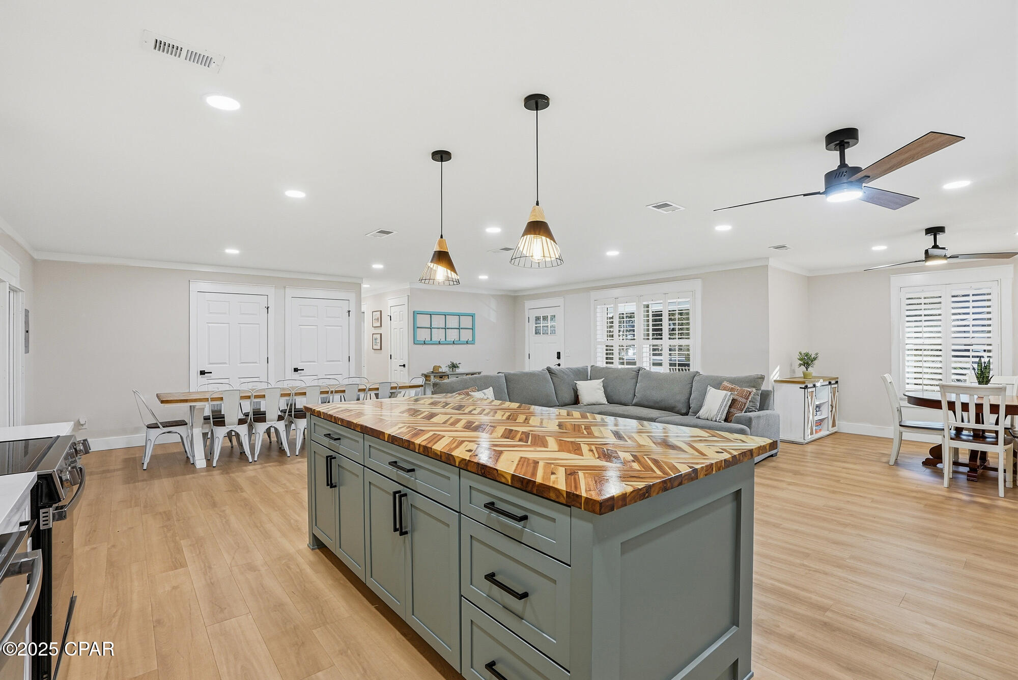 Image 28 For 18 Initial Lane