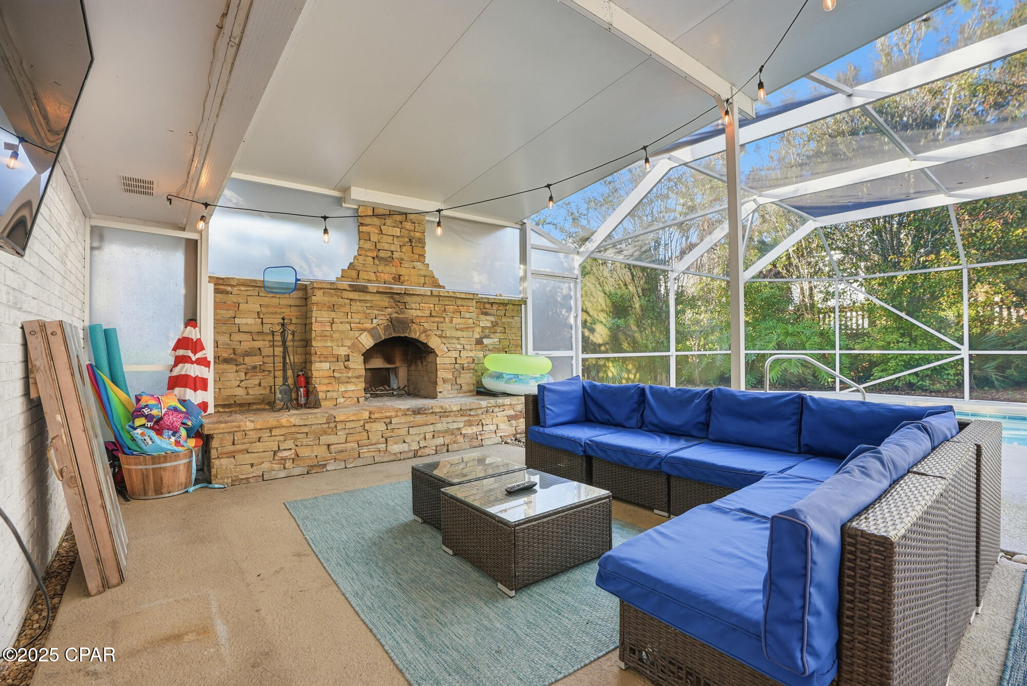 Image 42 For 18 Initial Lane