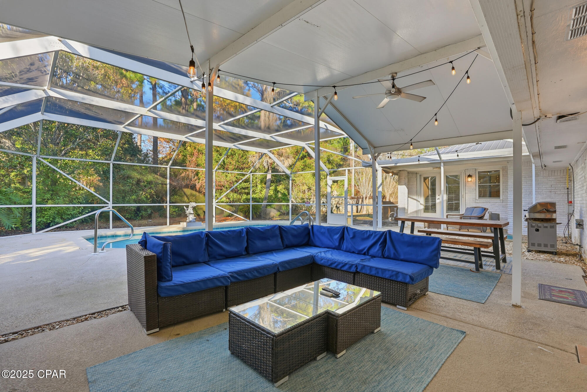 Image 45 For 18 Initial Lane