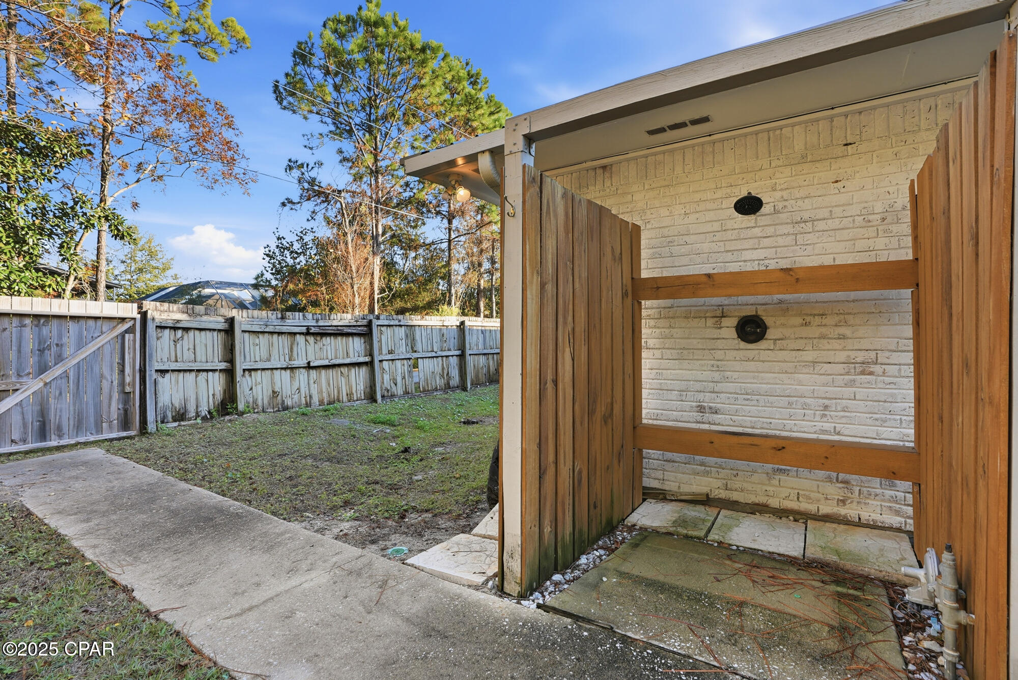 Image 51 For 18 Initial Lane