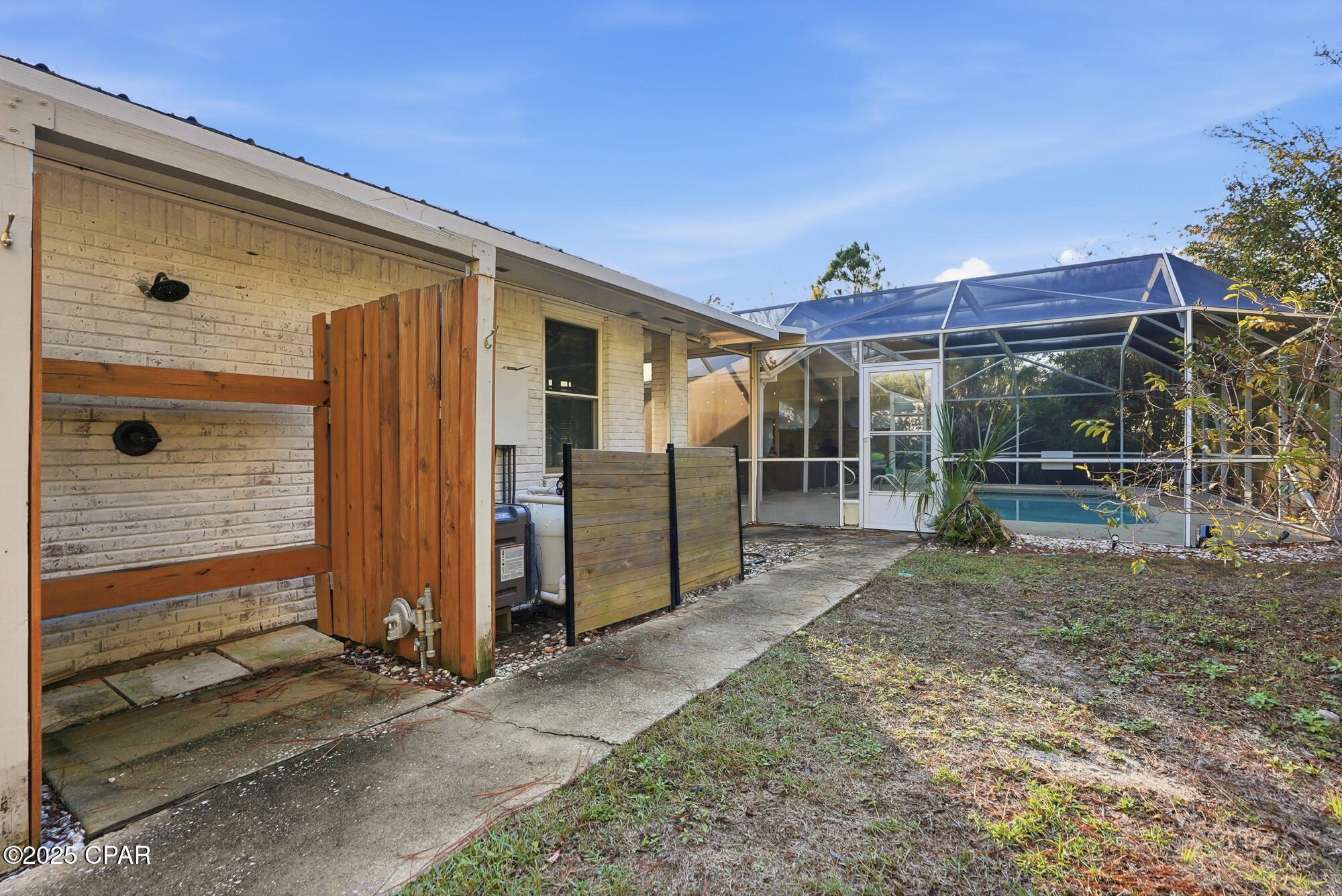 Image 52 For 18 Initial Lane