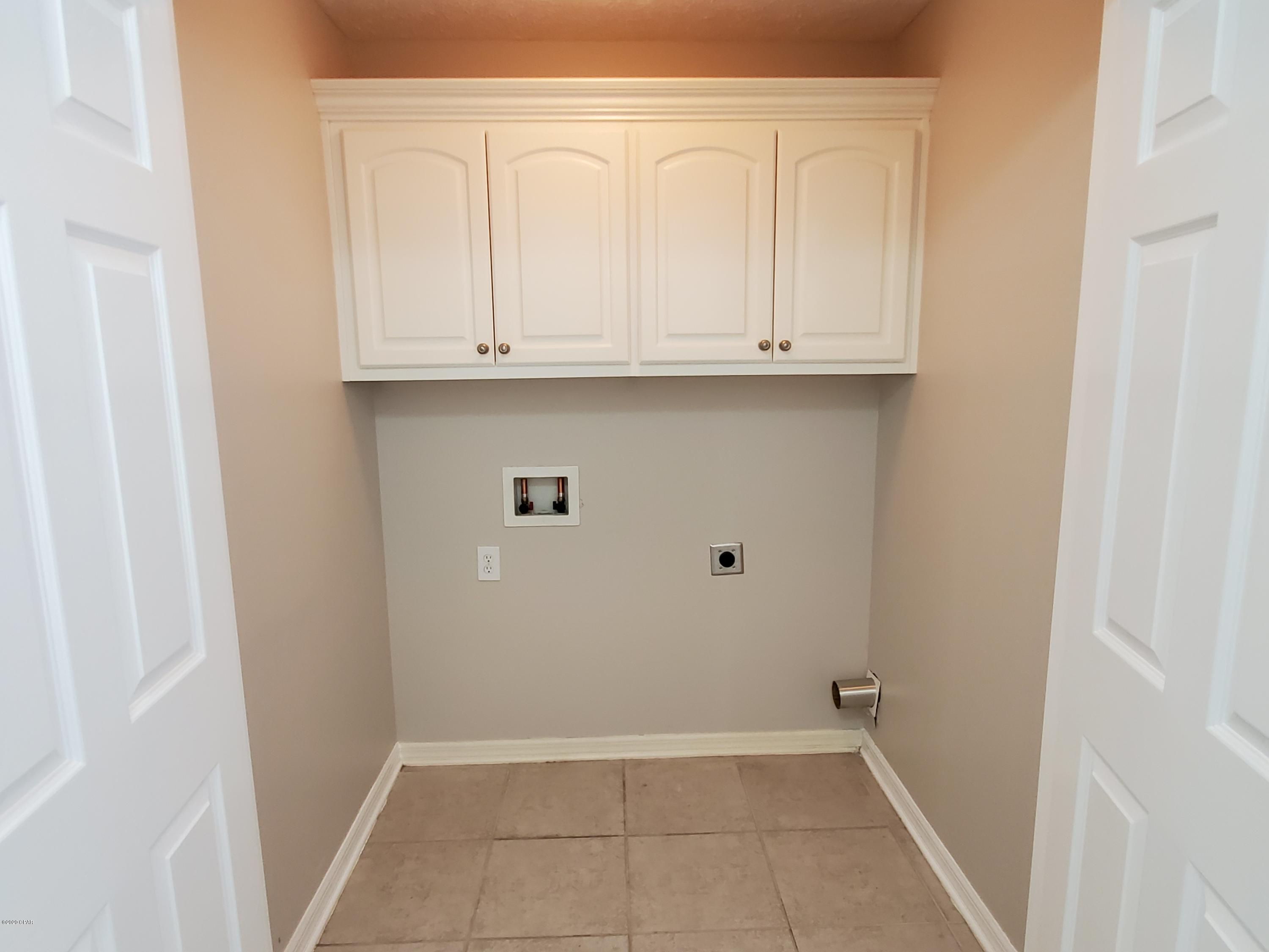 Image 21 For 3416 Harrison Avenue