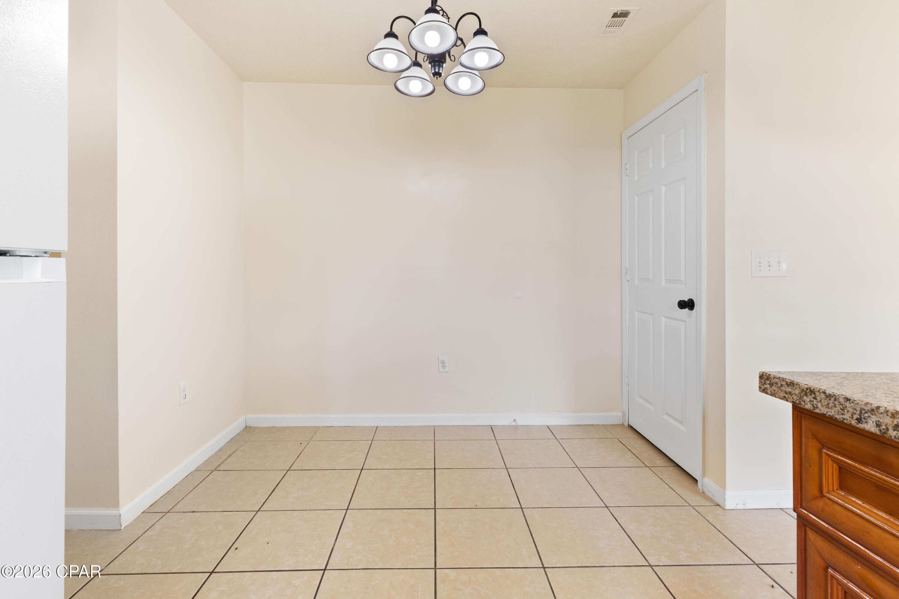 Image 5 For 754 Sherman Avenue A & B