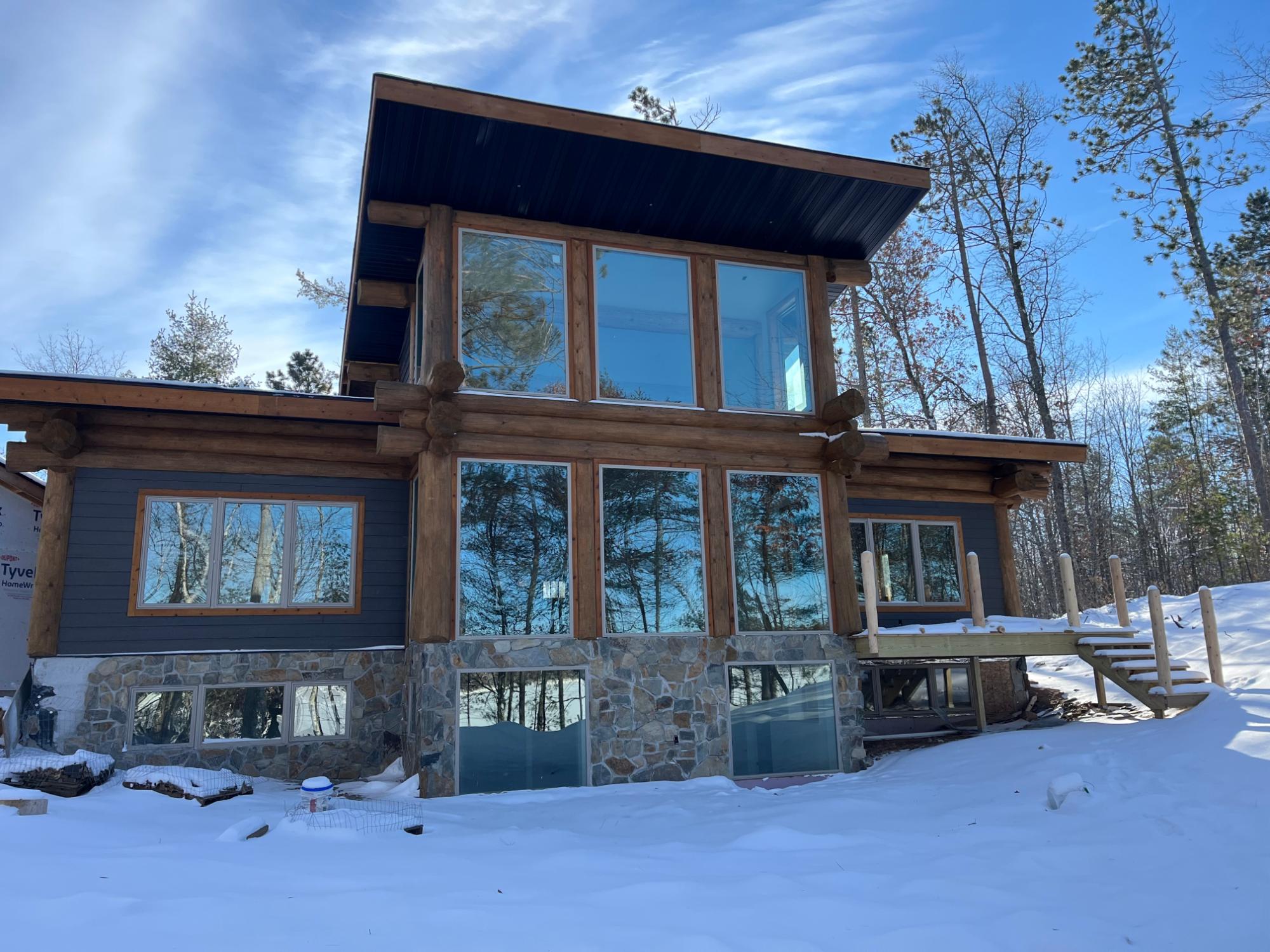 Marion Lake house picture