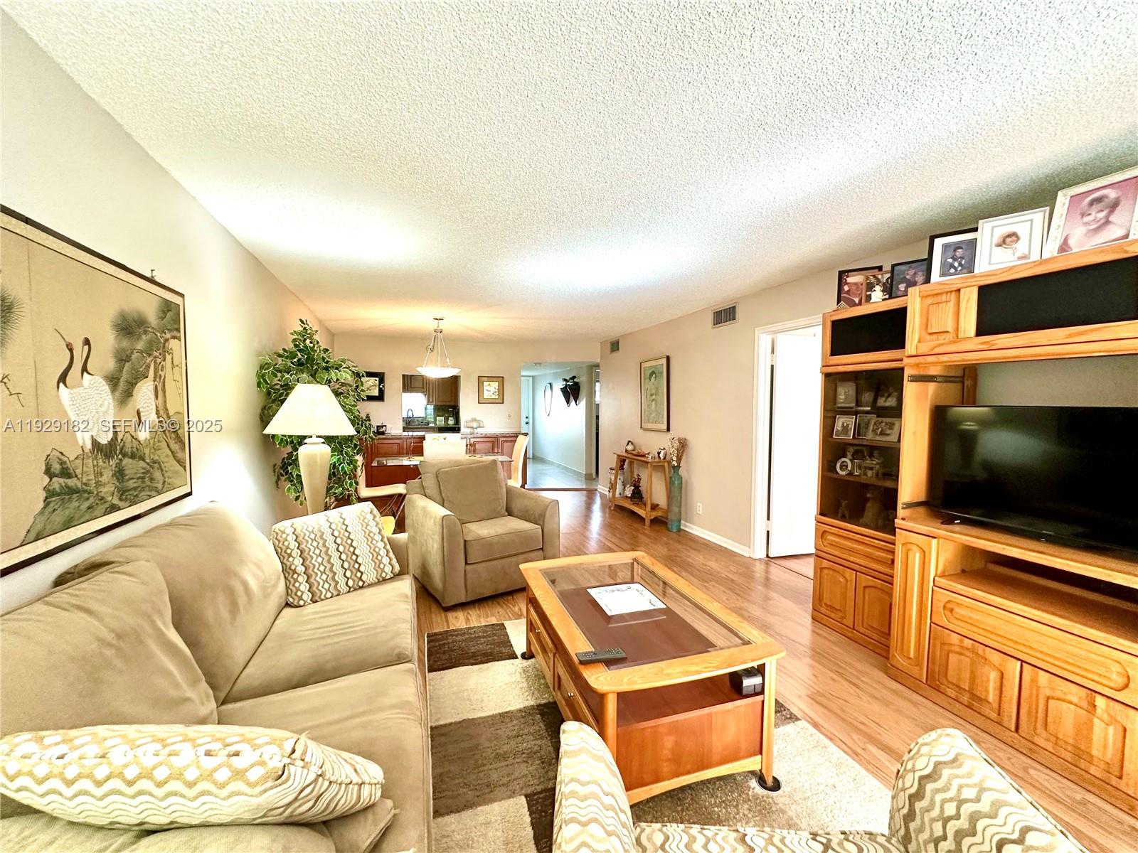 8990-s-hollybrook-blvd-108-pembroke-pines-fl-33025/hzid_746a6f84