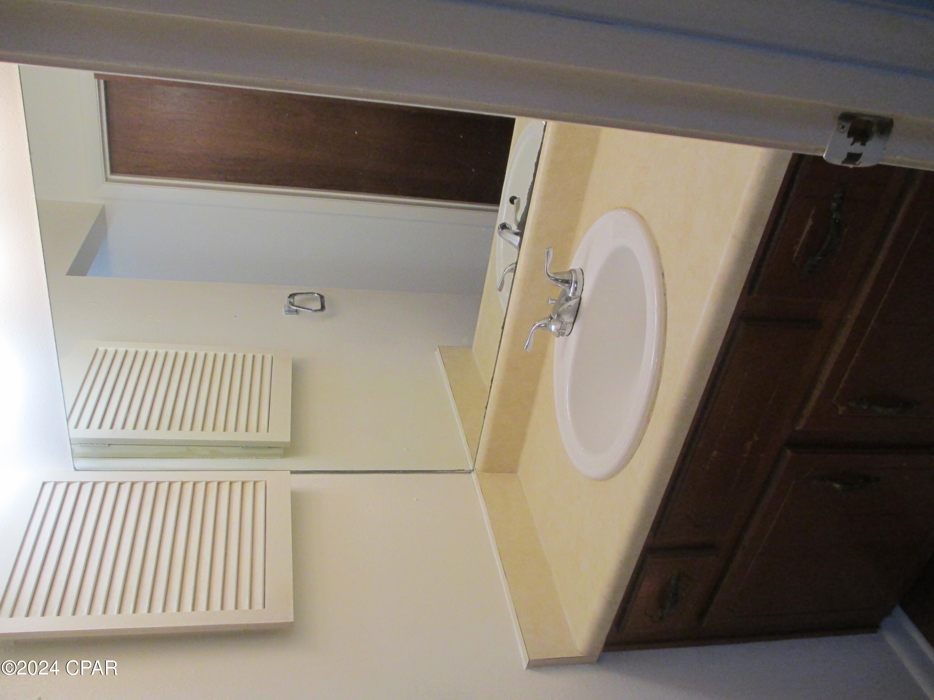 Image 13 For 1513 Bob Loftin Road