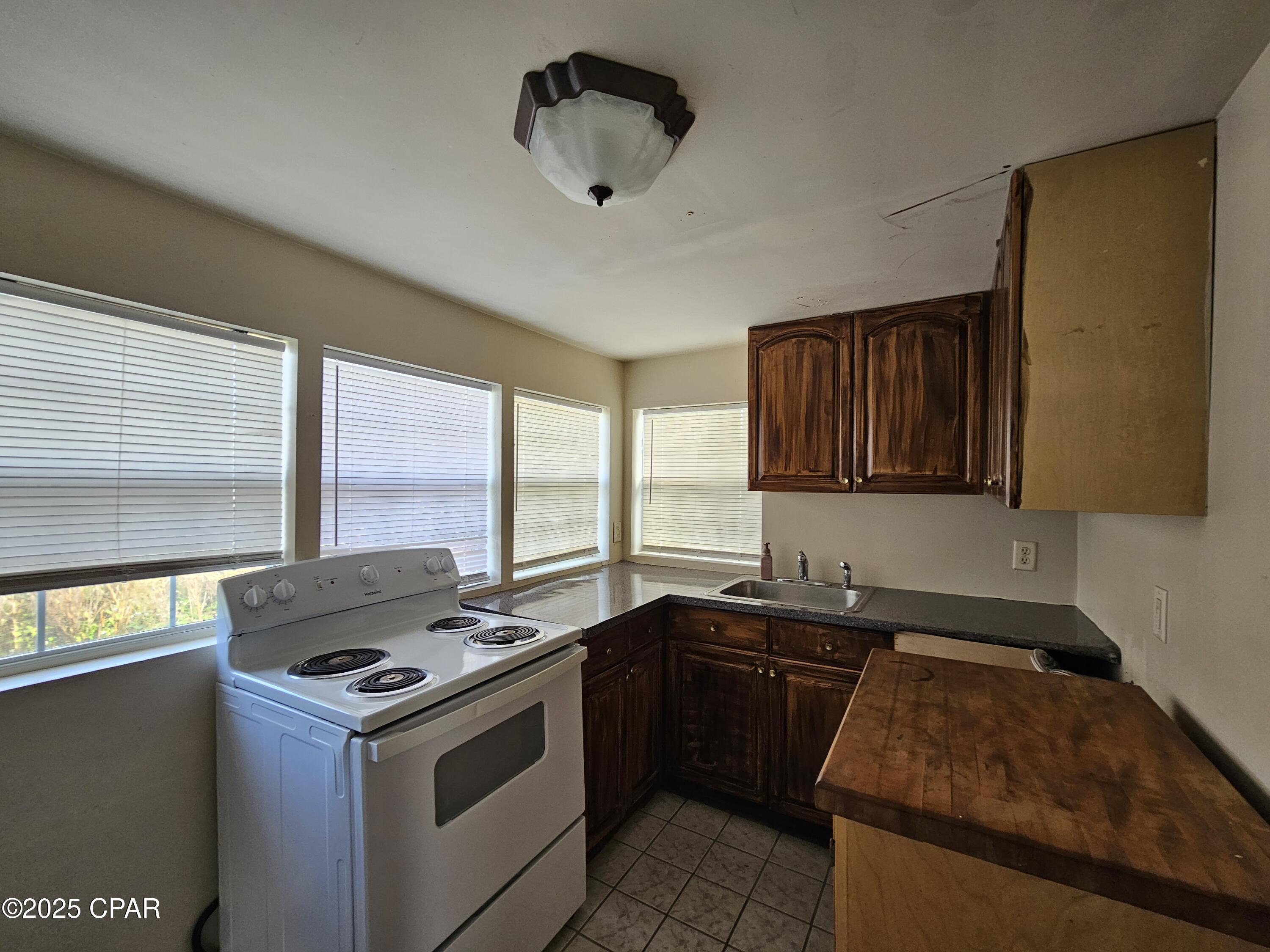 Image 9 For 1814 Arthur Avenue A