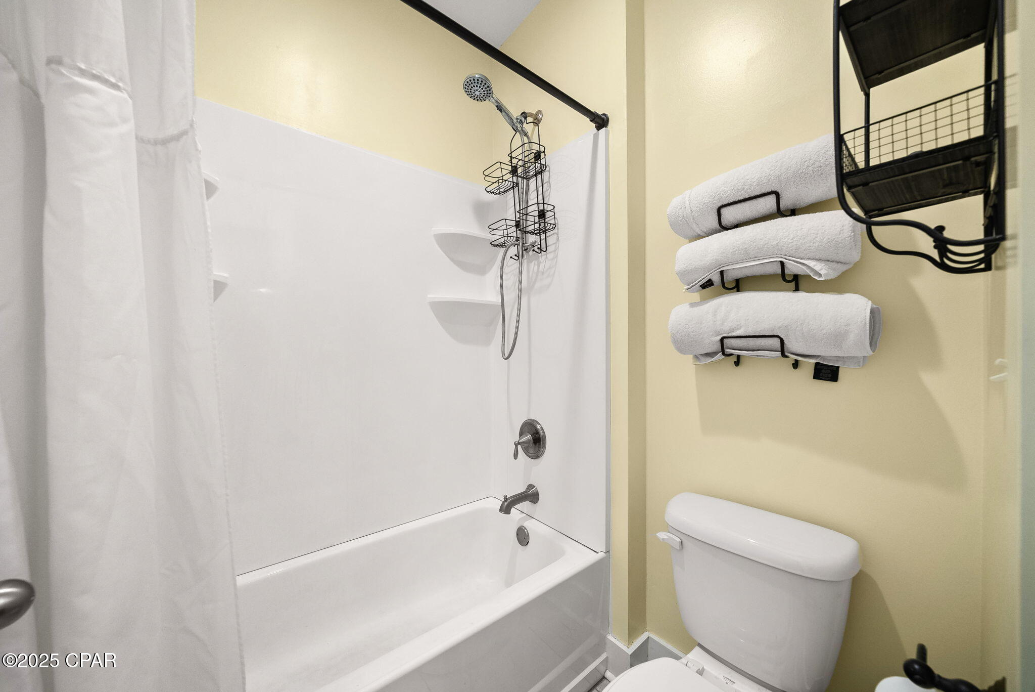 Listing photo id 14 for 1913 Discovery Loop