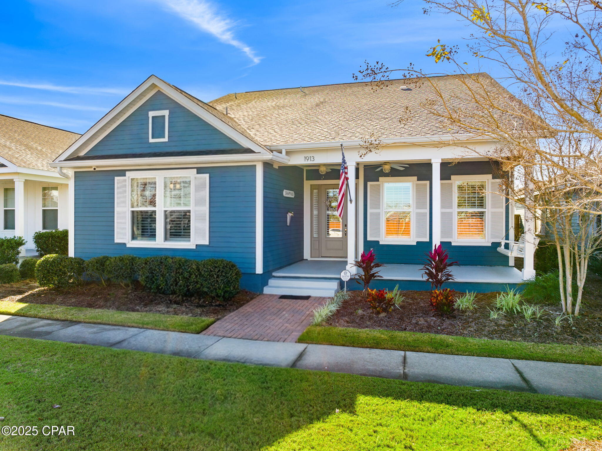 Listing photo id 2 for 1913 Discovery Loop