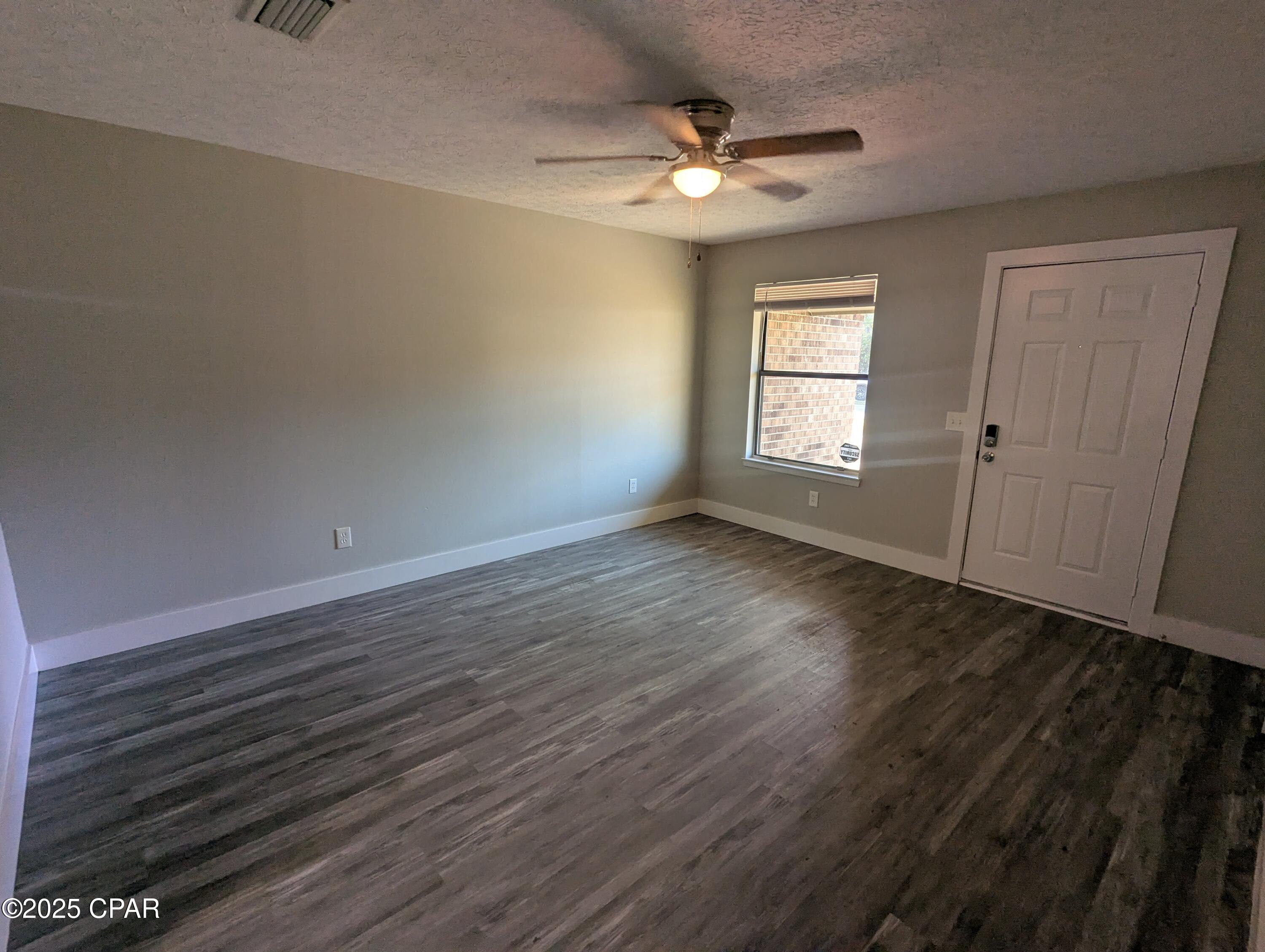 Image 2 For 6317 Wallace Road