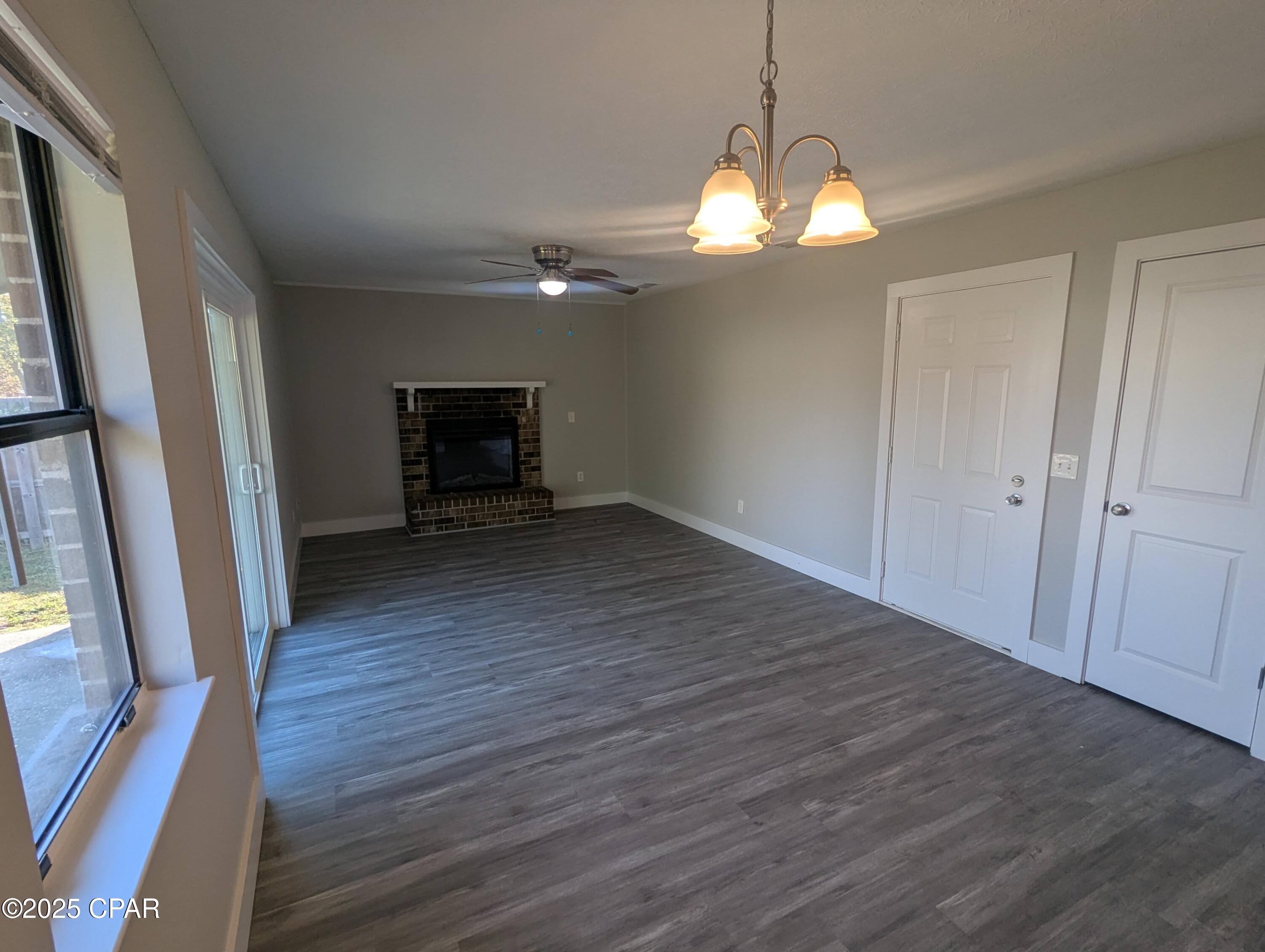 Image 4 For 6317 Wallace Road